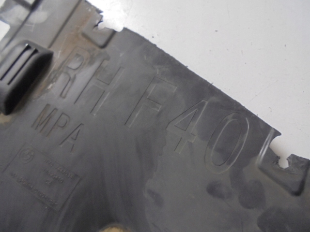 NADKOLE PRAWY PRZÓD BMW SERII 1 F40 2020 ROK M-PAKIET Typ samochodu Samochody osobowe