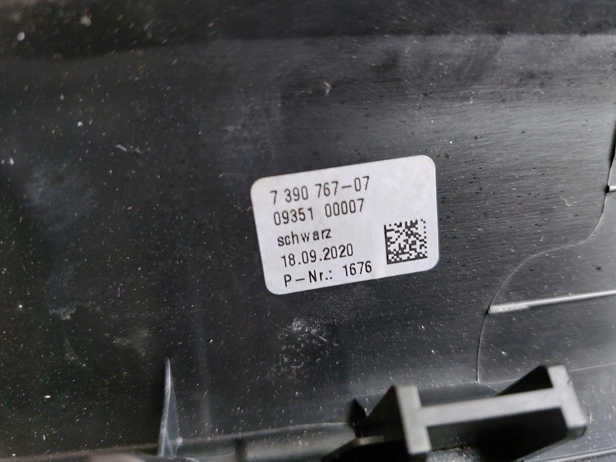 mouldings caps threshold BMW G11 21r