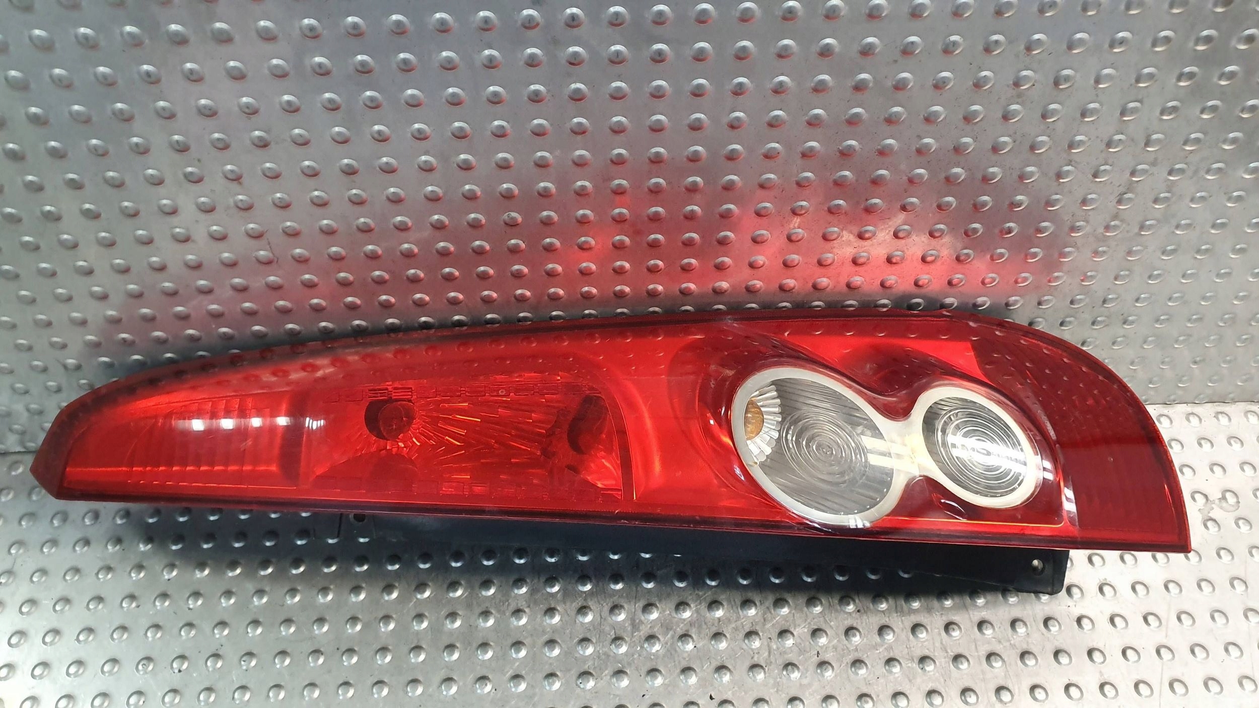 light rear part right FORD FIESTA MK6 LIFT 05
