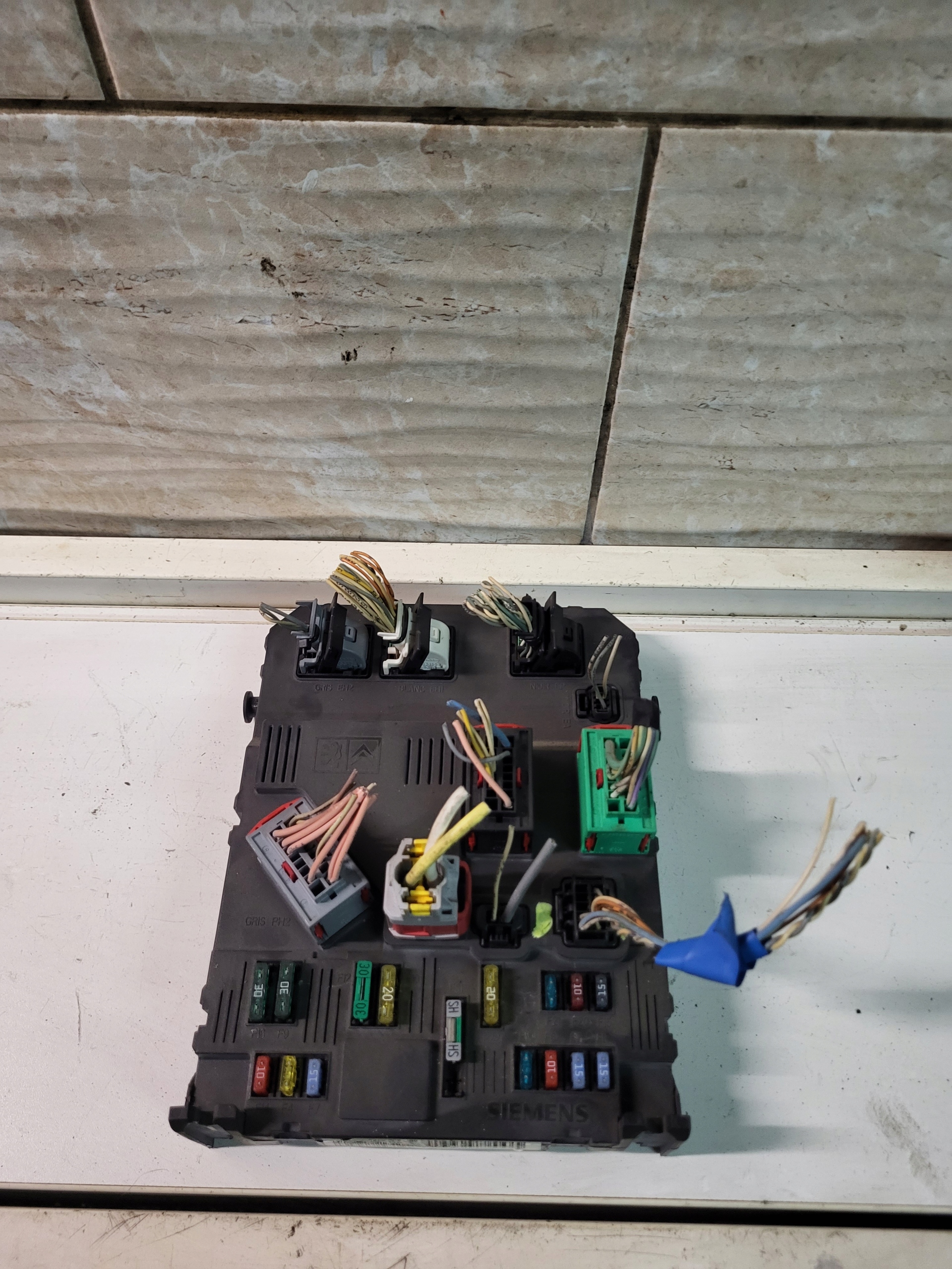 compartment module BSI CITROEN C5 PEUGEOT 407 9655221080