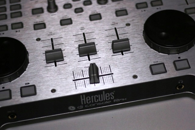MIKSER KONSOLA HERCULES DJ CONSOLE RMX od L01 Marka Hercules