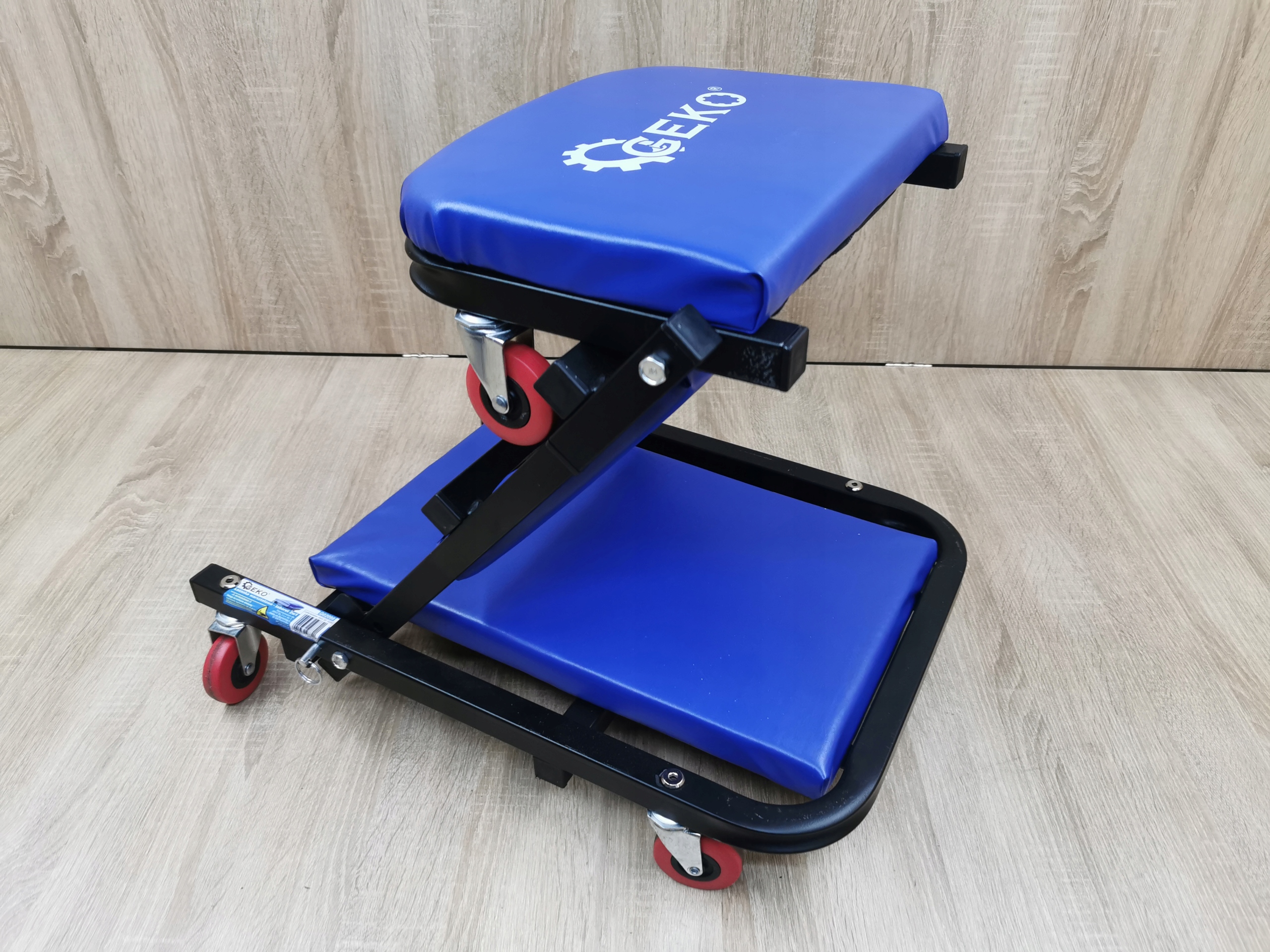 Lezanka warsztatowa Krzeslo Taboret Siedzisko 2w1 Producent code 46888