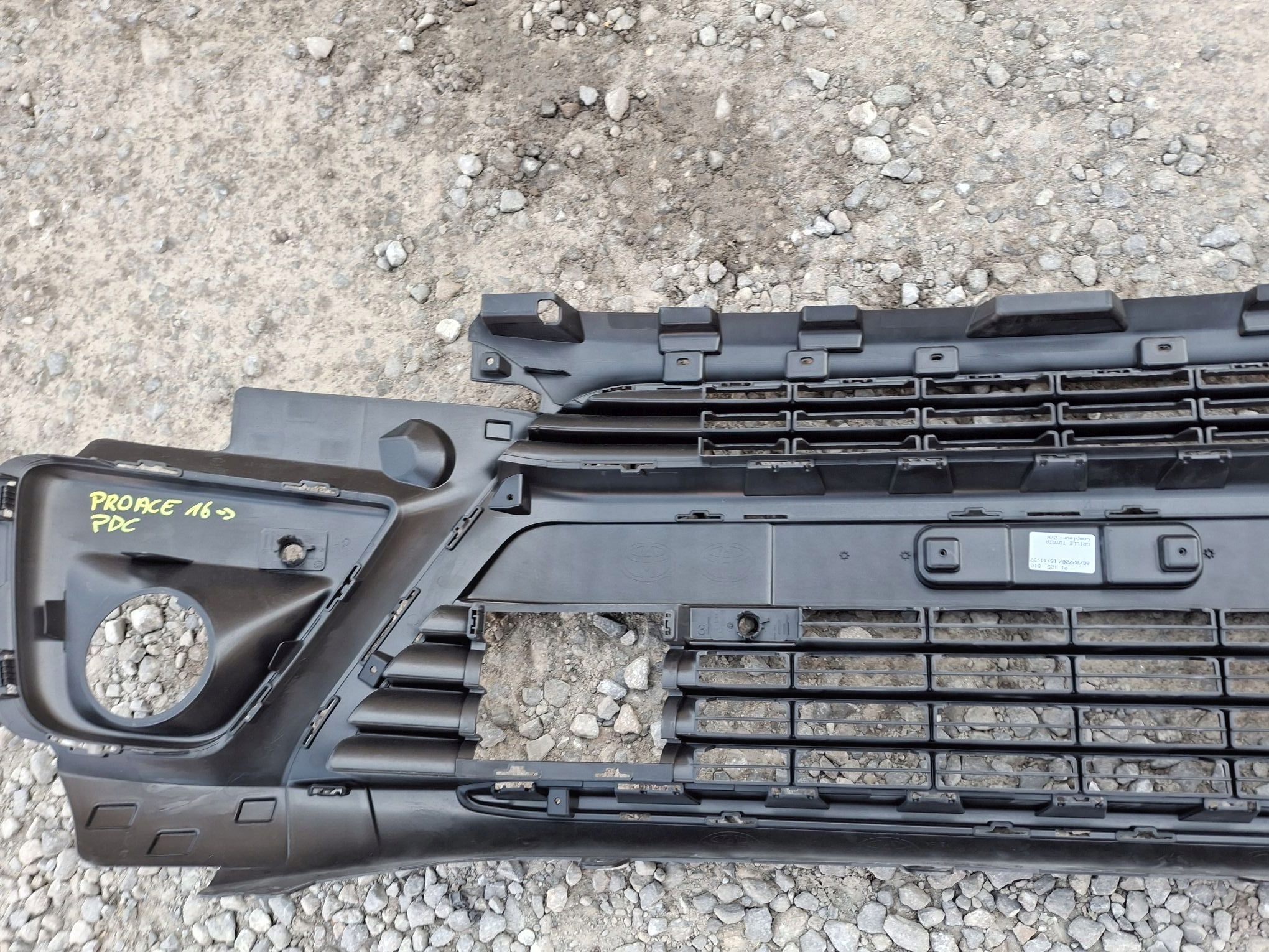 front bumper TOYOTA PROACE II 2016R->