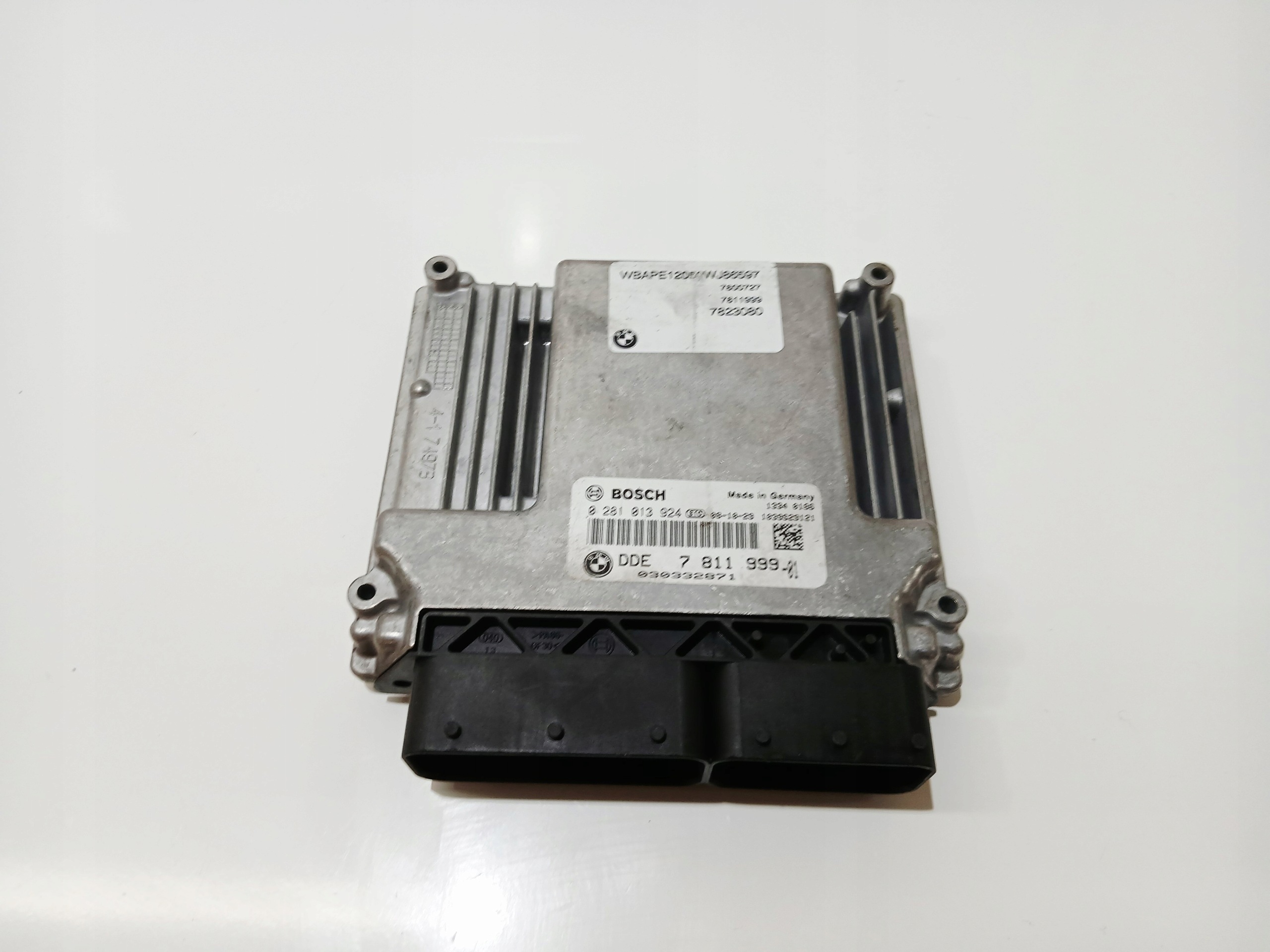 computer control unit of the engine BMW X3 E83 LCI N47D20A 7811999 (0005101)