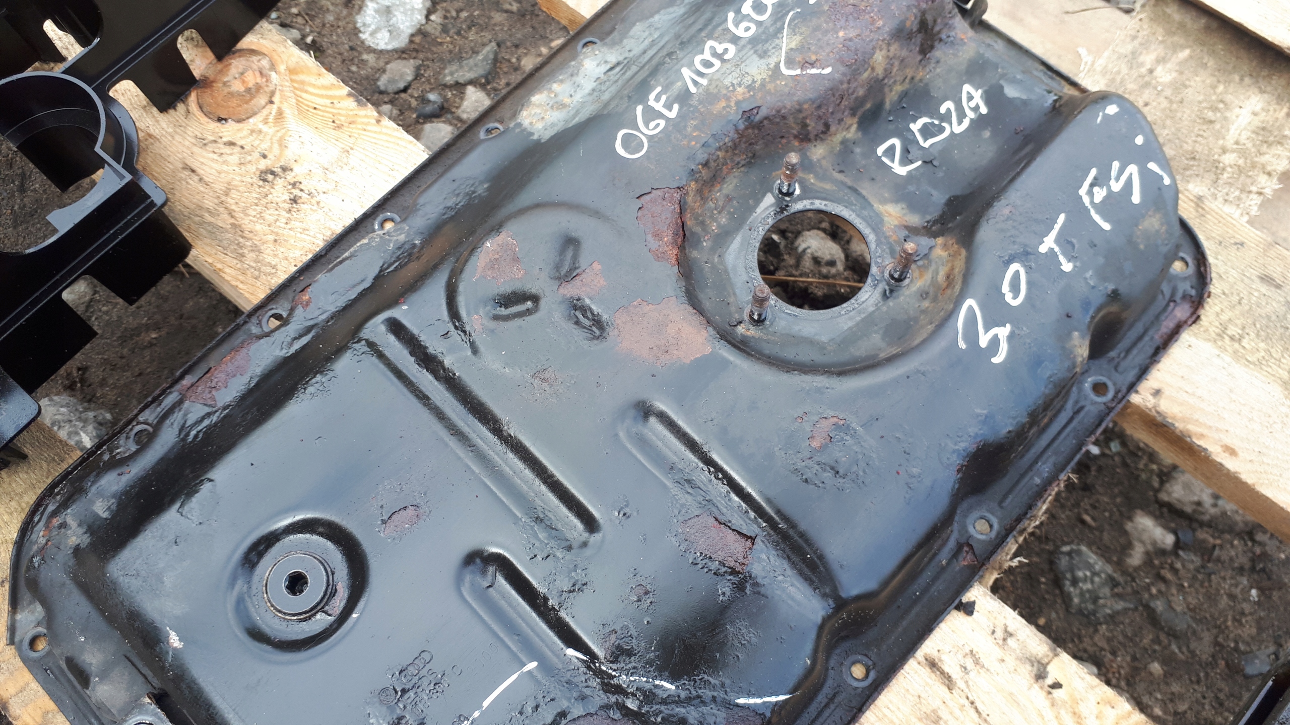 S4 B8 A4 Coppa olio olio 3.0 TFSI A5 S5 06E103603P