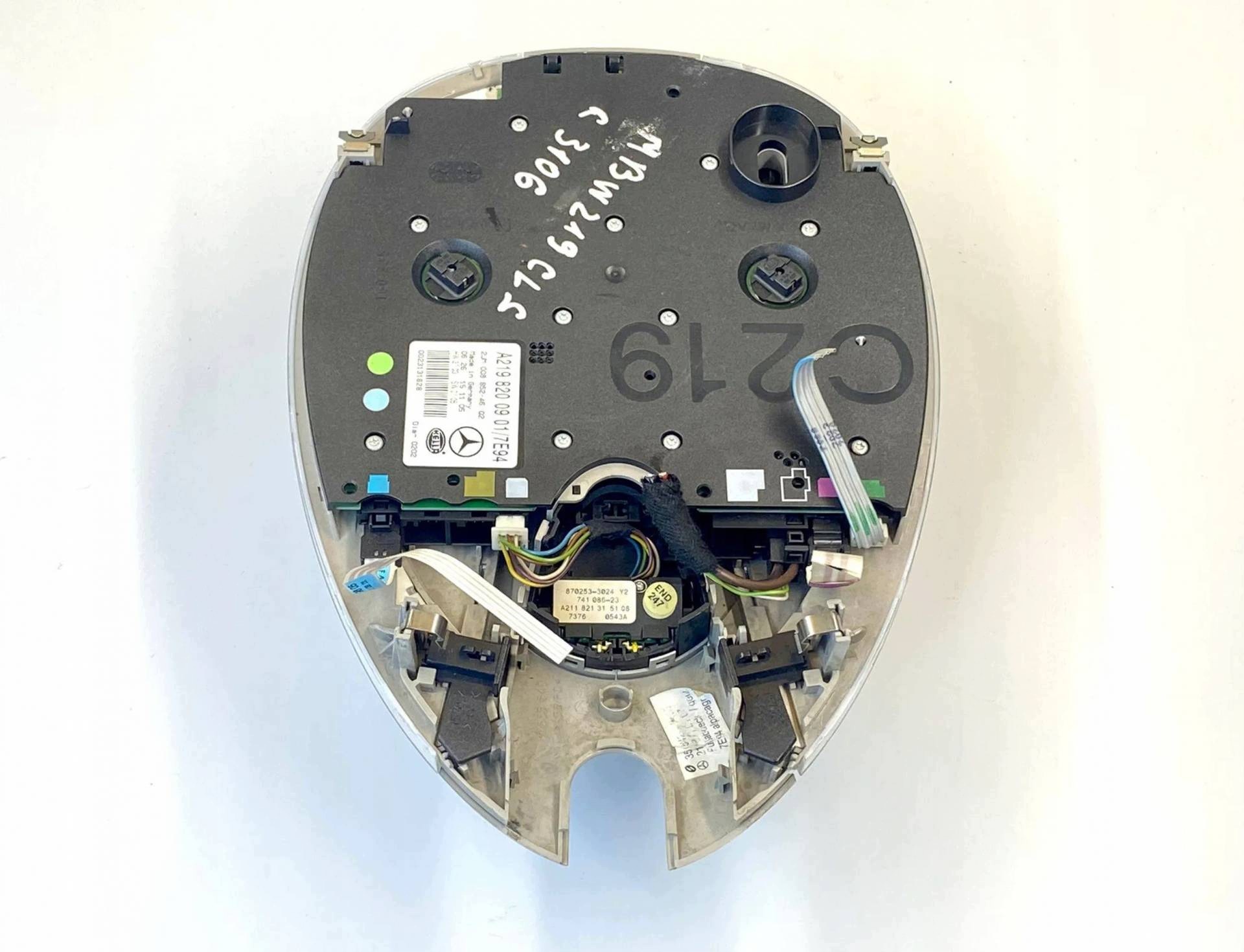 light oswietlenie cabs front Mercedes-Benz CLS C219 2006 A2198200901