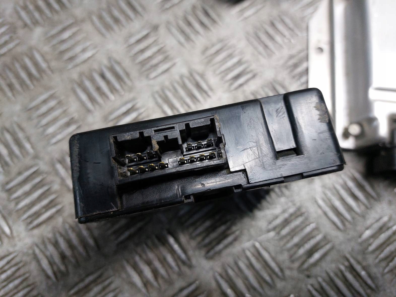 Montaggio STARTOWY KIA SORENTO e 2.5 CRDI 39100-4A720 95400-3E300