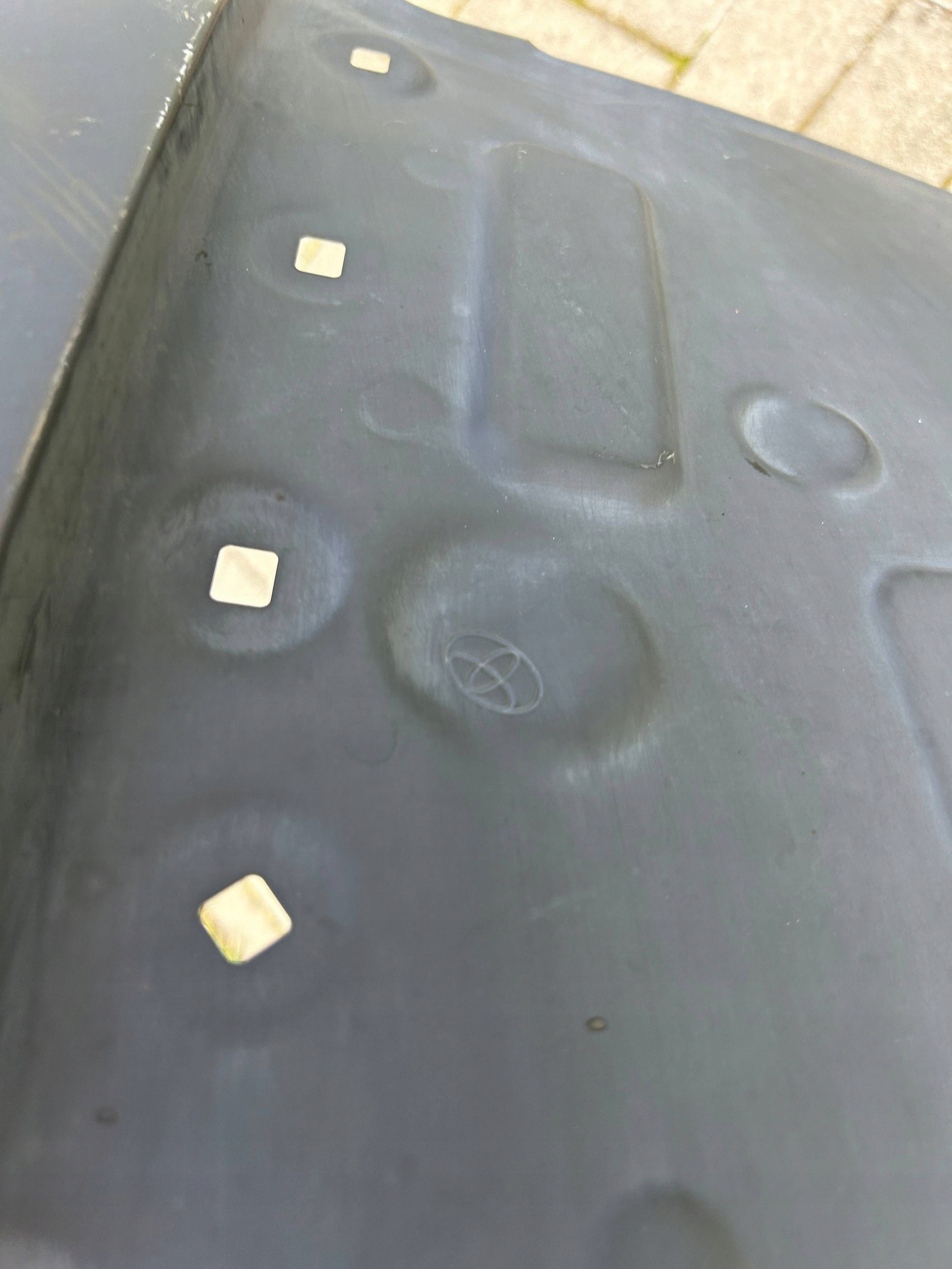 Toyota RAV 4 18- fender rear part right rear right