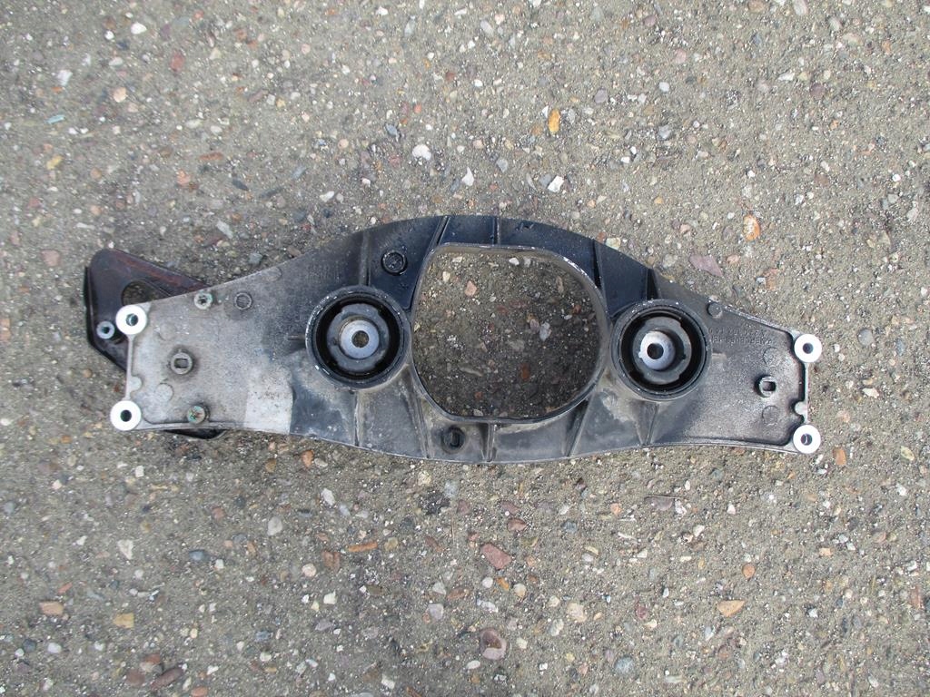 MERCEDES S W221 320 CDI 05- PODPORA ŁAPA MOSTU