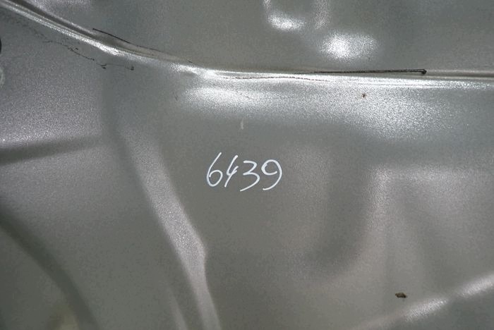 HYUNDAI KONA 17- door left front front