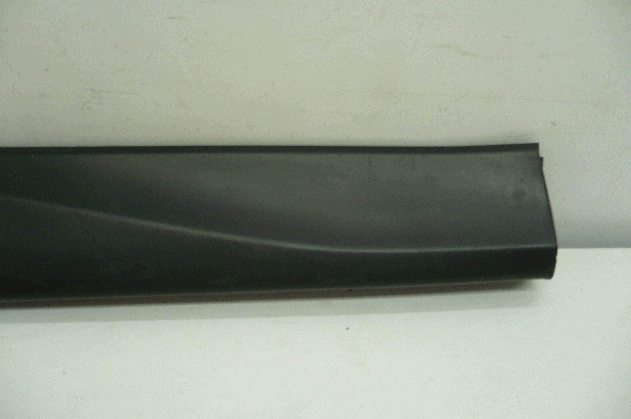 SUBARU FORESTER IV 12- moulding door right rear part original