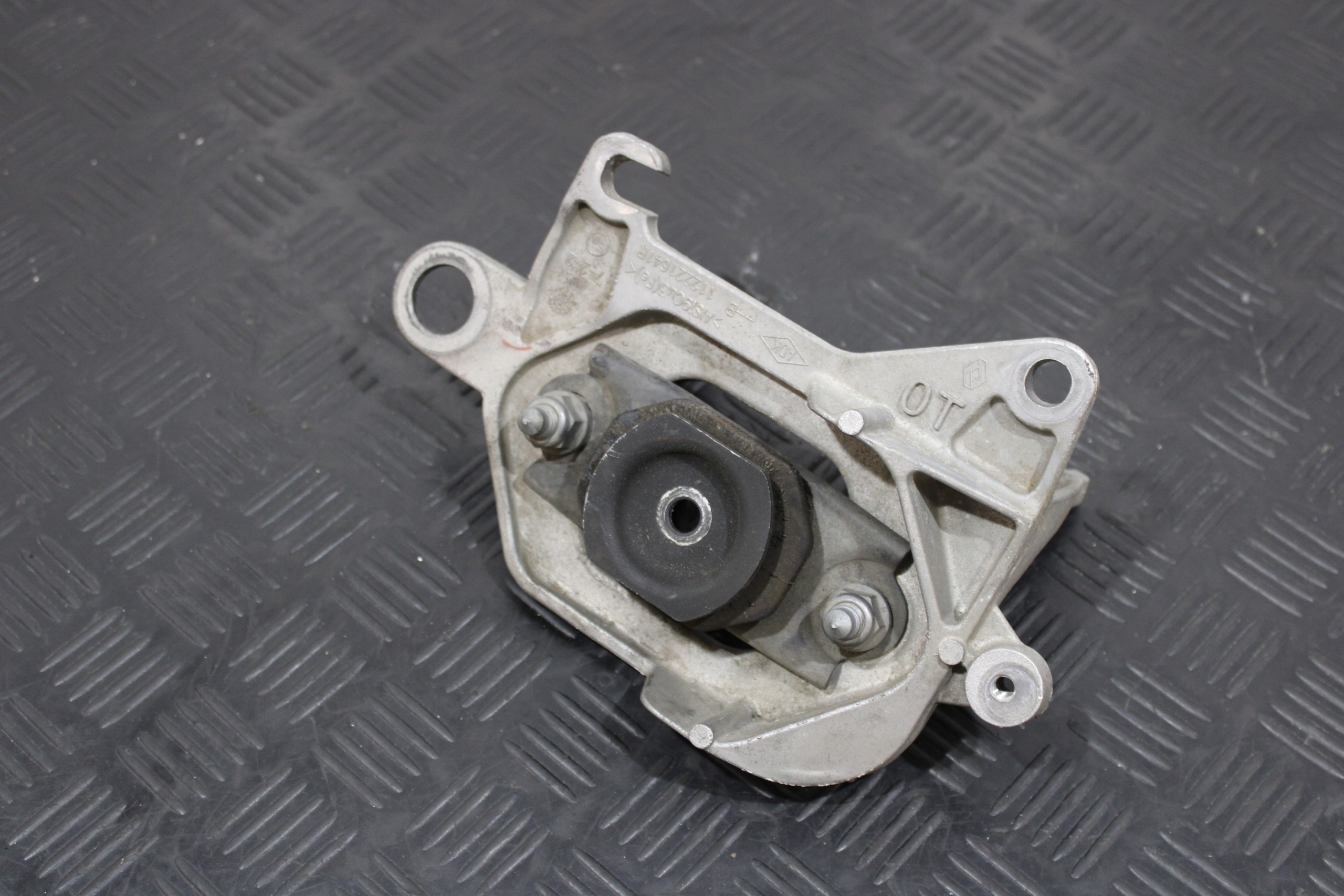 holder gearbox mount 112221641R RENAULT SCENIC IV 4
