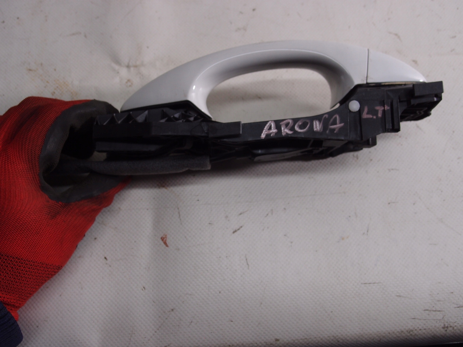 Ручка двери левая задняя SEAT ARONA 2017