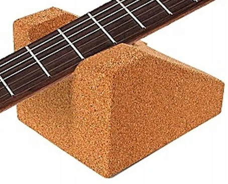 ÁLLVÁNY / GRIFFTÁMASZ + HÚRTISZTÍTÓ + KÜSZÖBVÉDŐK Márka Echo