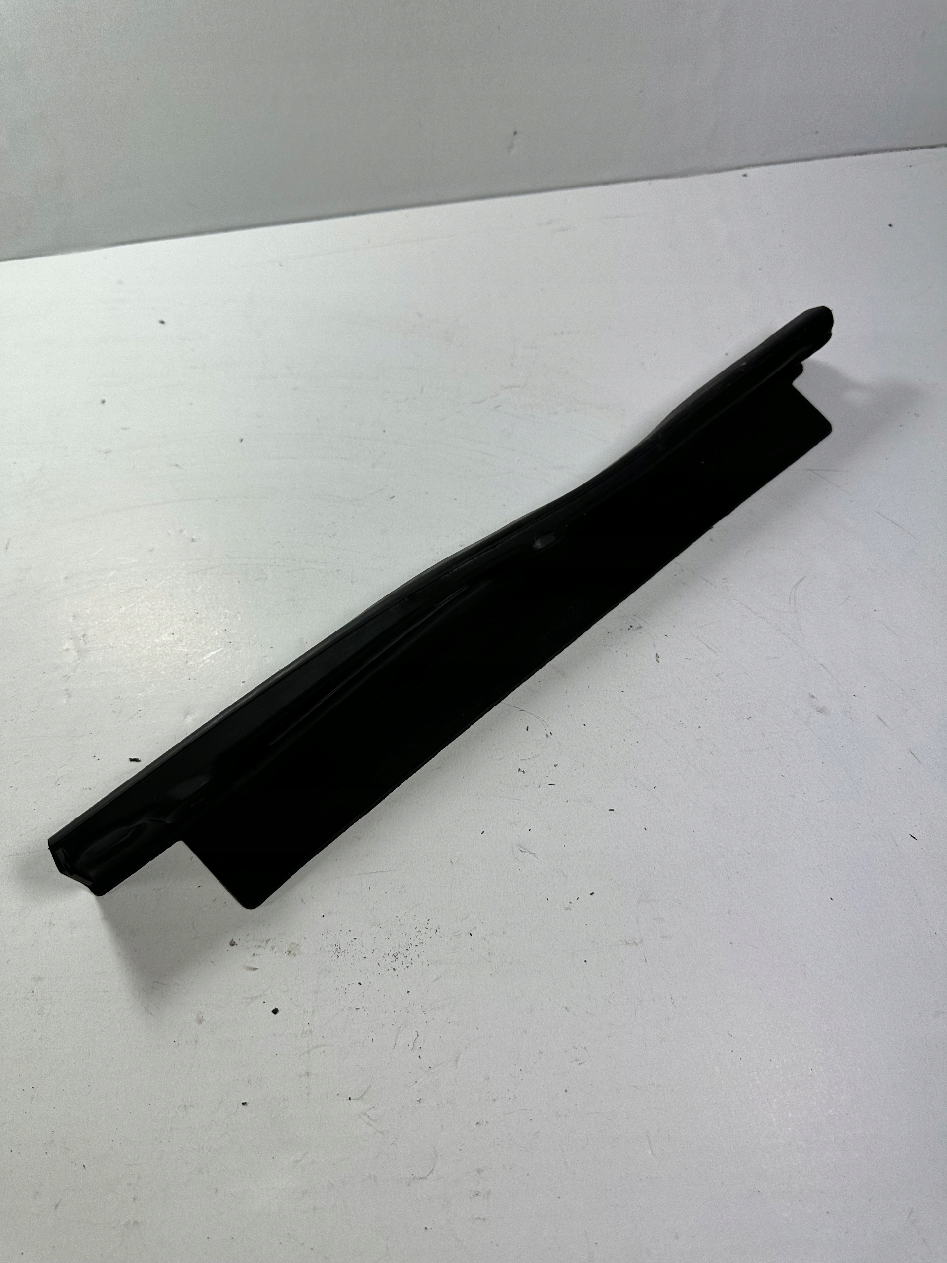 CX-5 I GUMA OSŁONA BŁOTNIKA LEWA KD53-56916