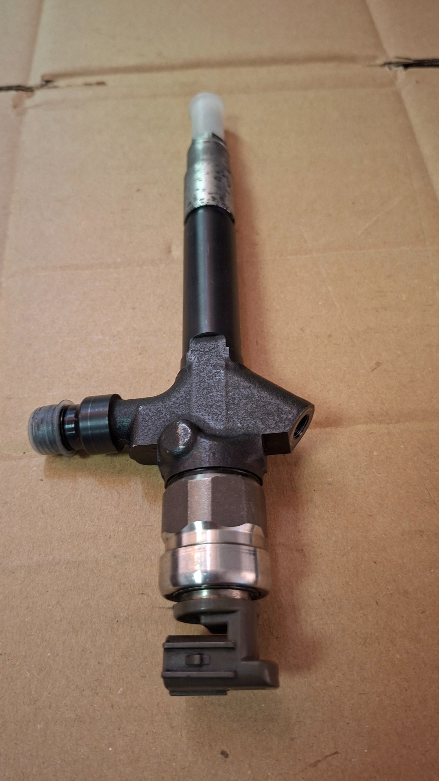 injector MAZDA 2.0CITD DENSO RF7J13H501 WYDRUK
