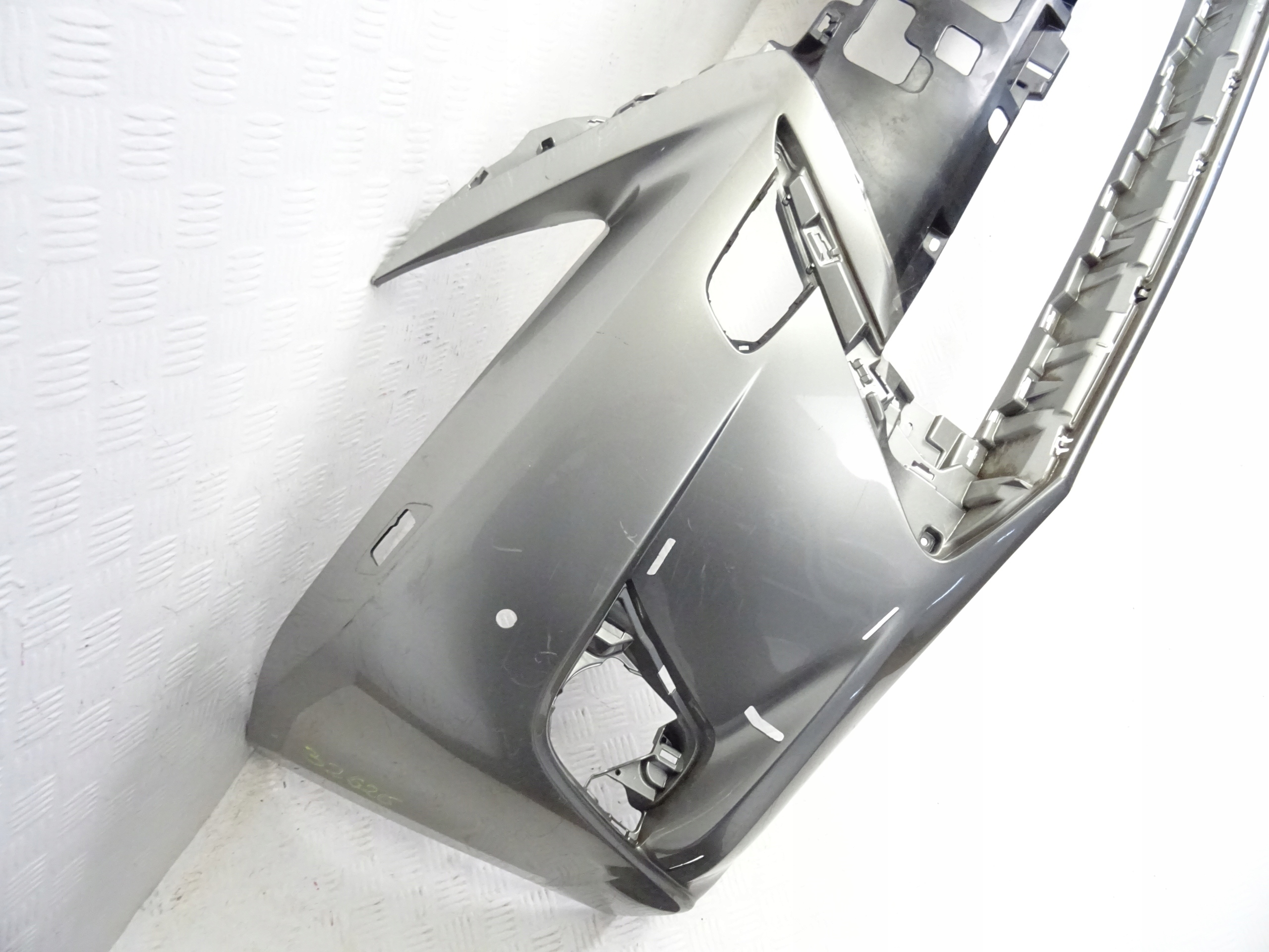 LEXUS CT 200 LIFT F SPORT bumper front