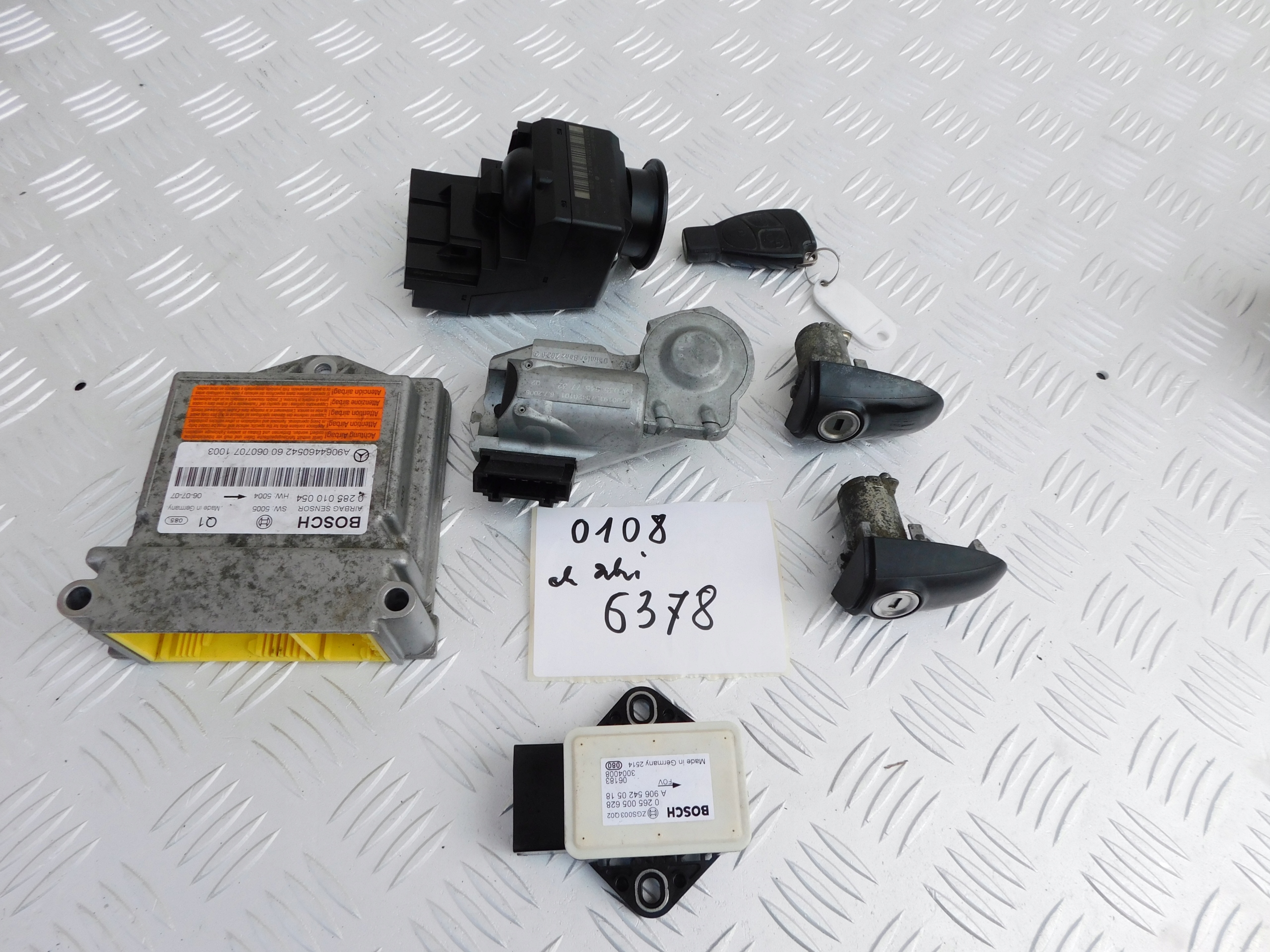 Sprinter 906 ignition key wkladki rygiel caly running board A9065450108