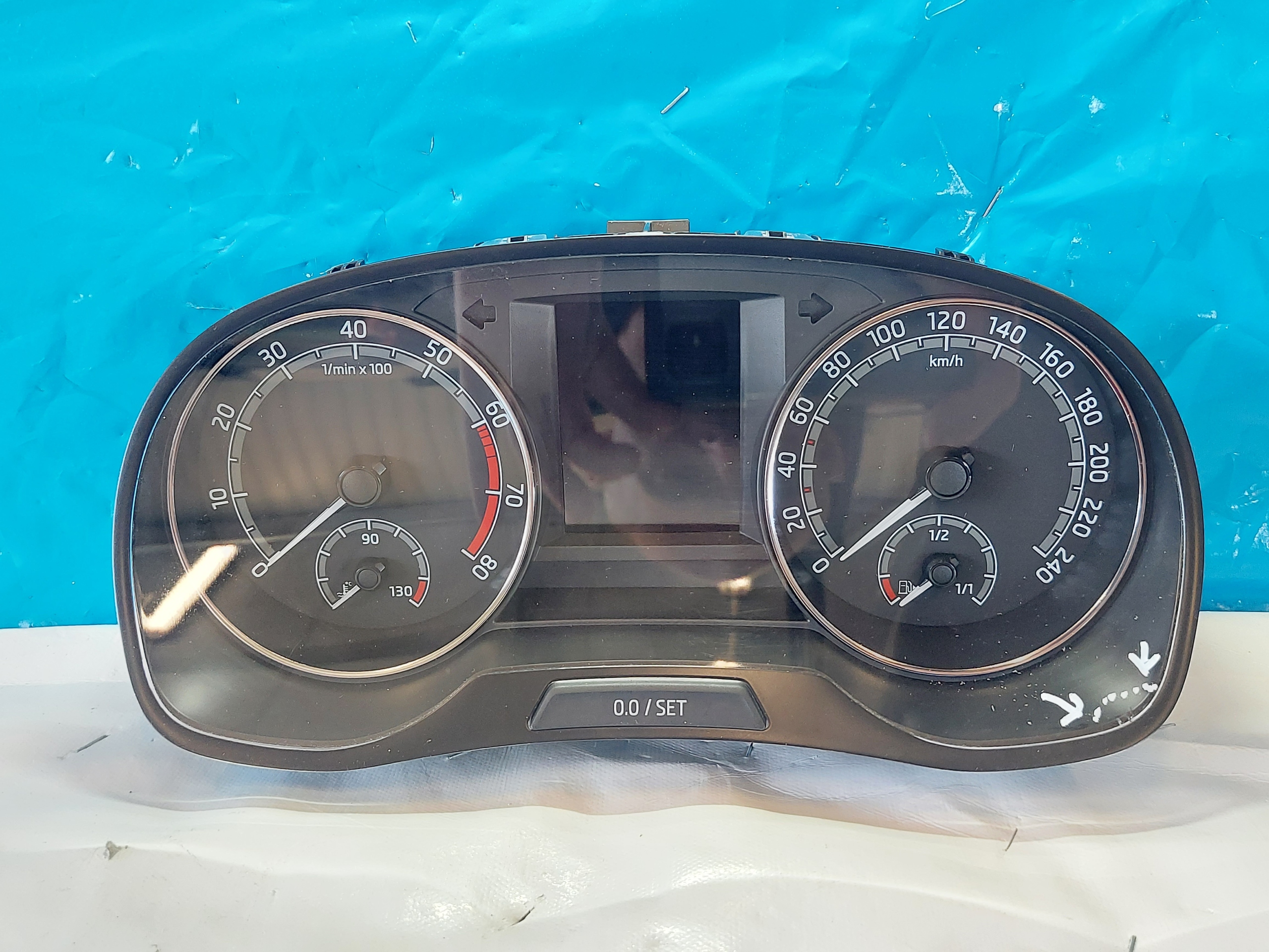 dials clock SKODA FABIA 6V 2018R 1.0 B 6V0920740D