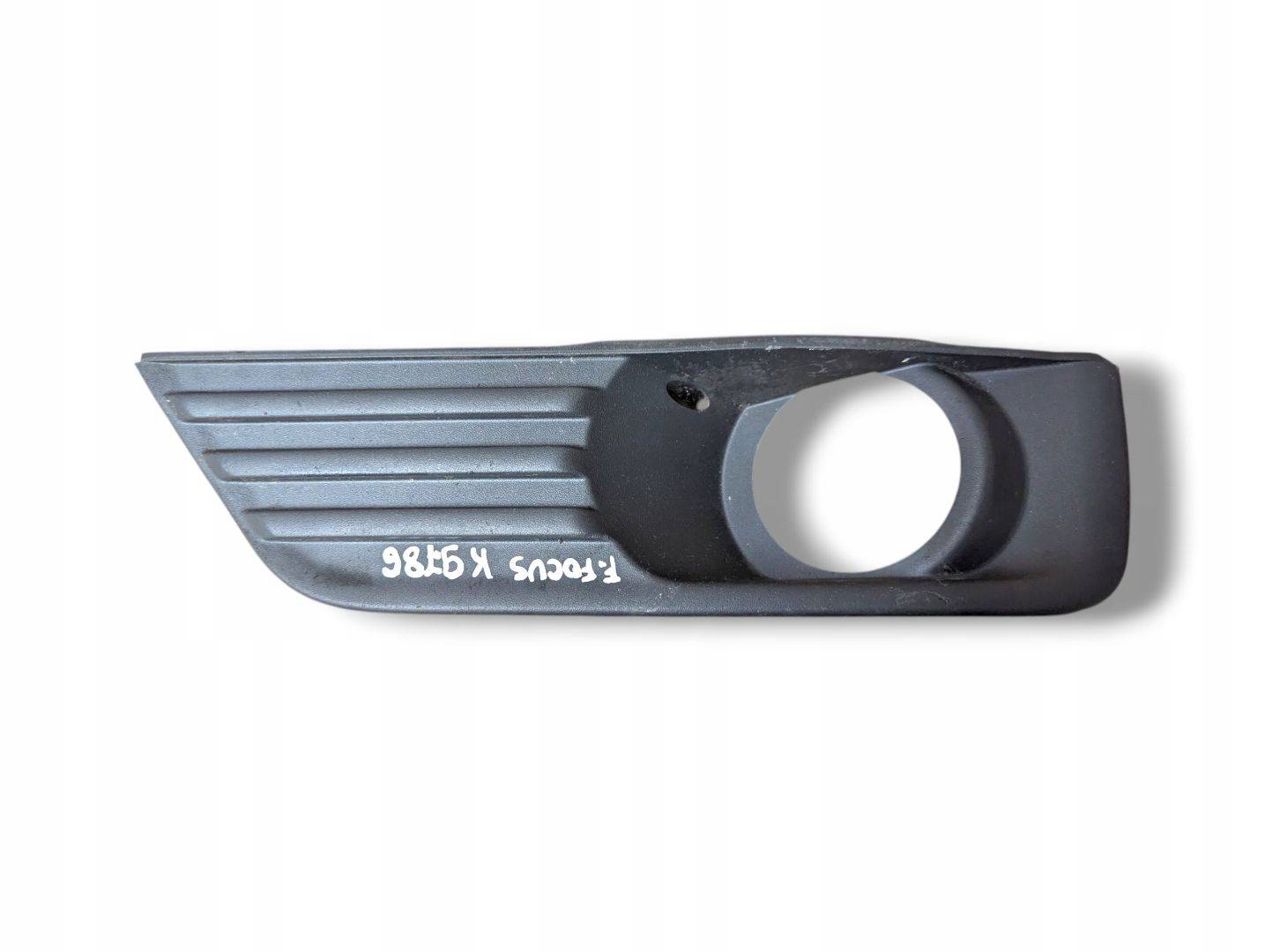 side grid of a bumper left side Ford Focus 2 2005 4M51-19953-AE