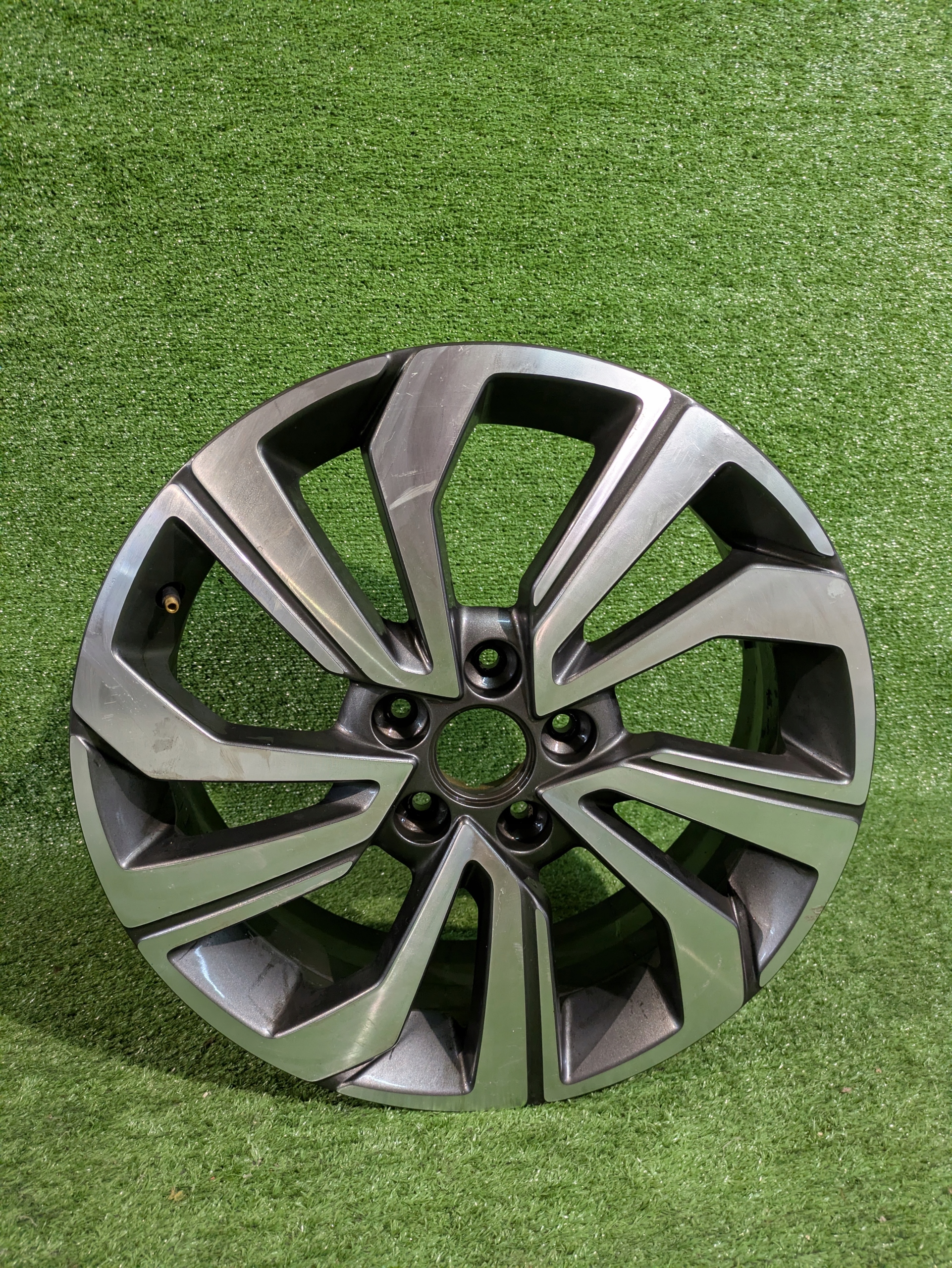 disk SSANGYONG TIVOLI 18" 6.5J ET45.5 NR.F86