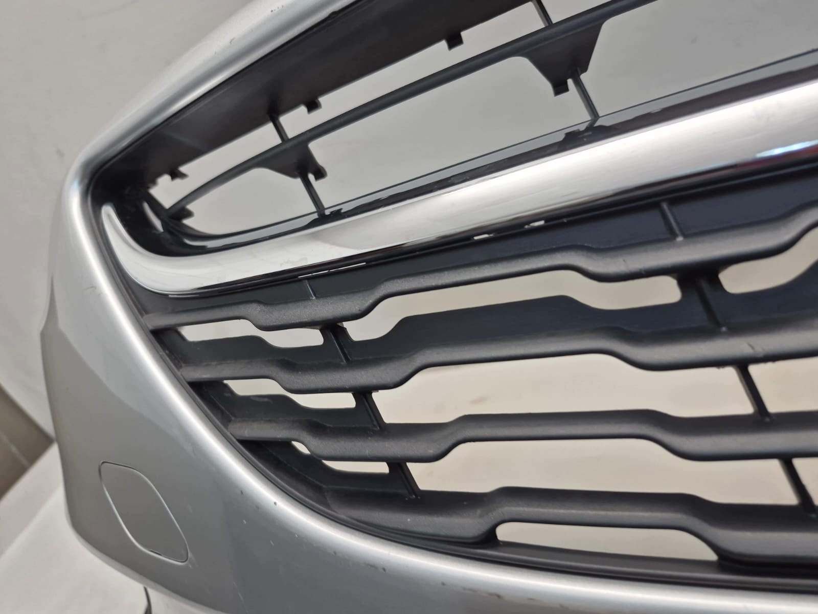OPEL CORSA E 14-19 bumper front front 6XPDC 39003567