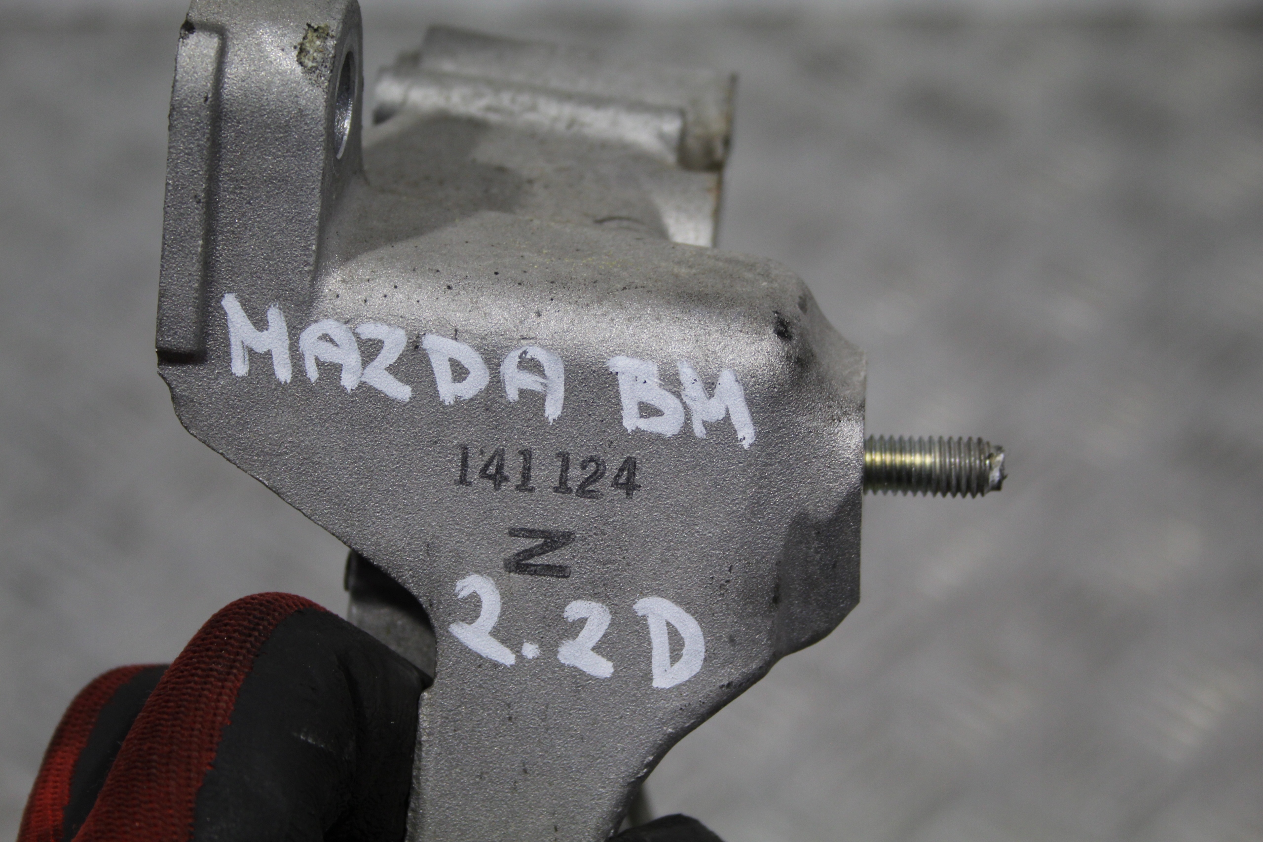 Support Support Demi axe MAZDA 3 III BM