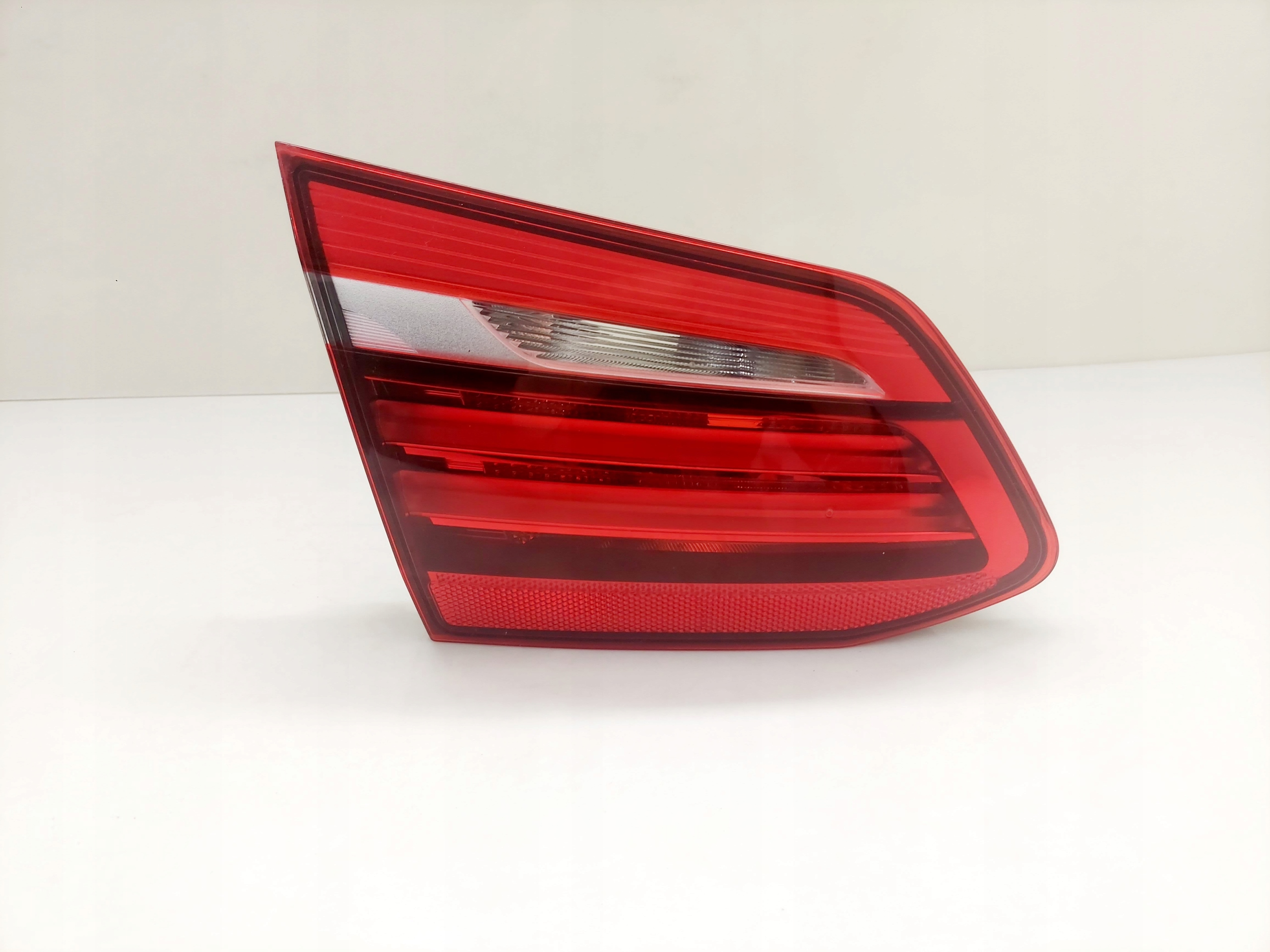 BMW 2 F45 2014- ЛЕВА ФАРА ЗАД. LED ОРИГИНАЛ КРЫШКА