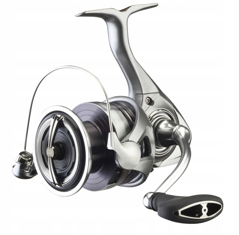 Naviják Daiwa 23 Exceler Lt 3000-CXH