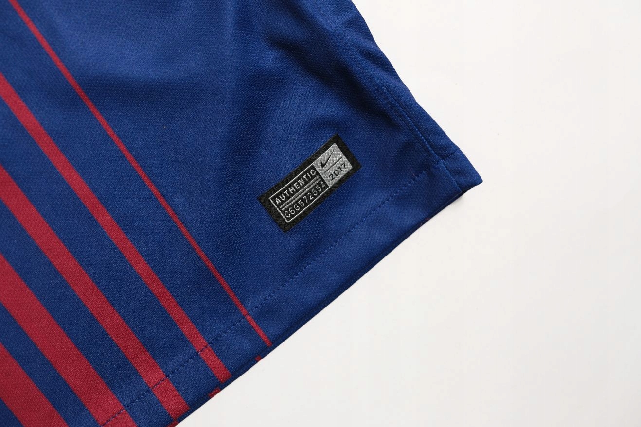 FC BARCELONA__NIKE__KOSZULKA 2017-18 HOME SHIRT__M Rozmiar M