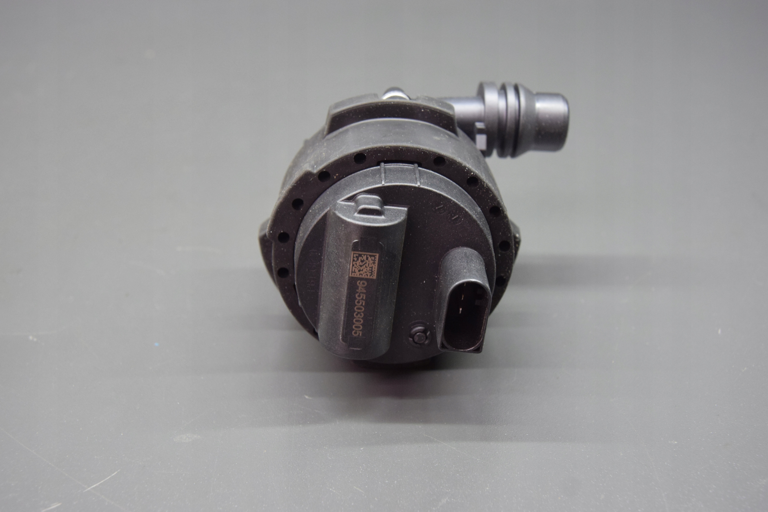 water pump electrical BMW 5 G60 i4 G26