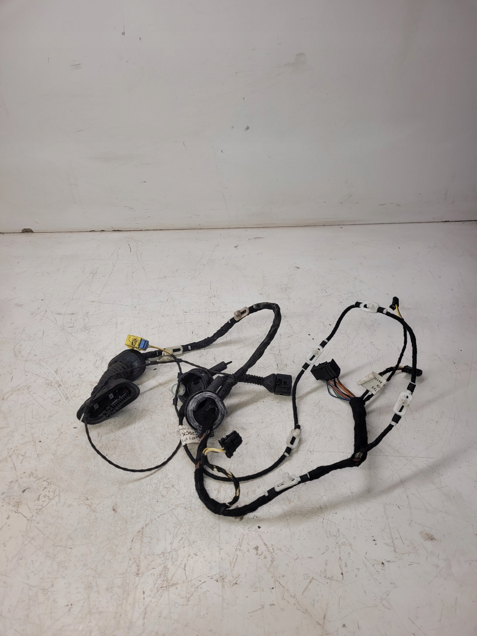 bundle door left front AUDI A6 C6 4F1971029CK