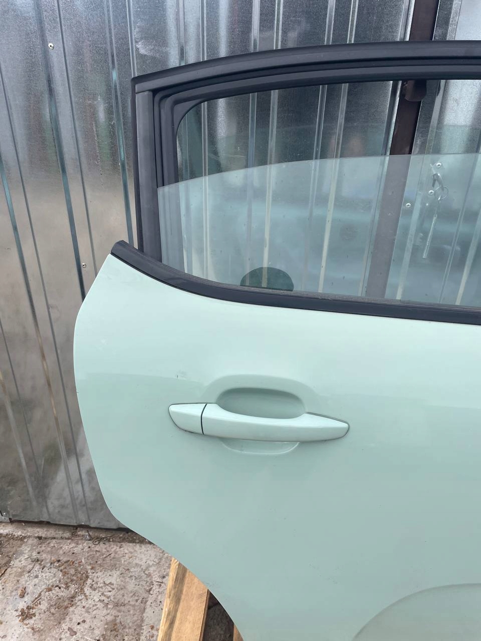 door right rear part CITROEN C3 III ELSB without AIRBUMP
