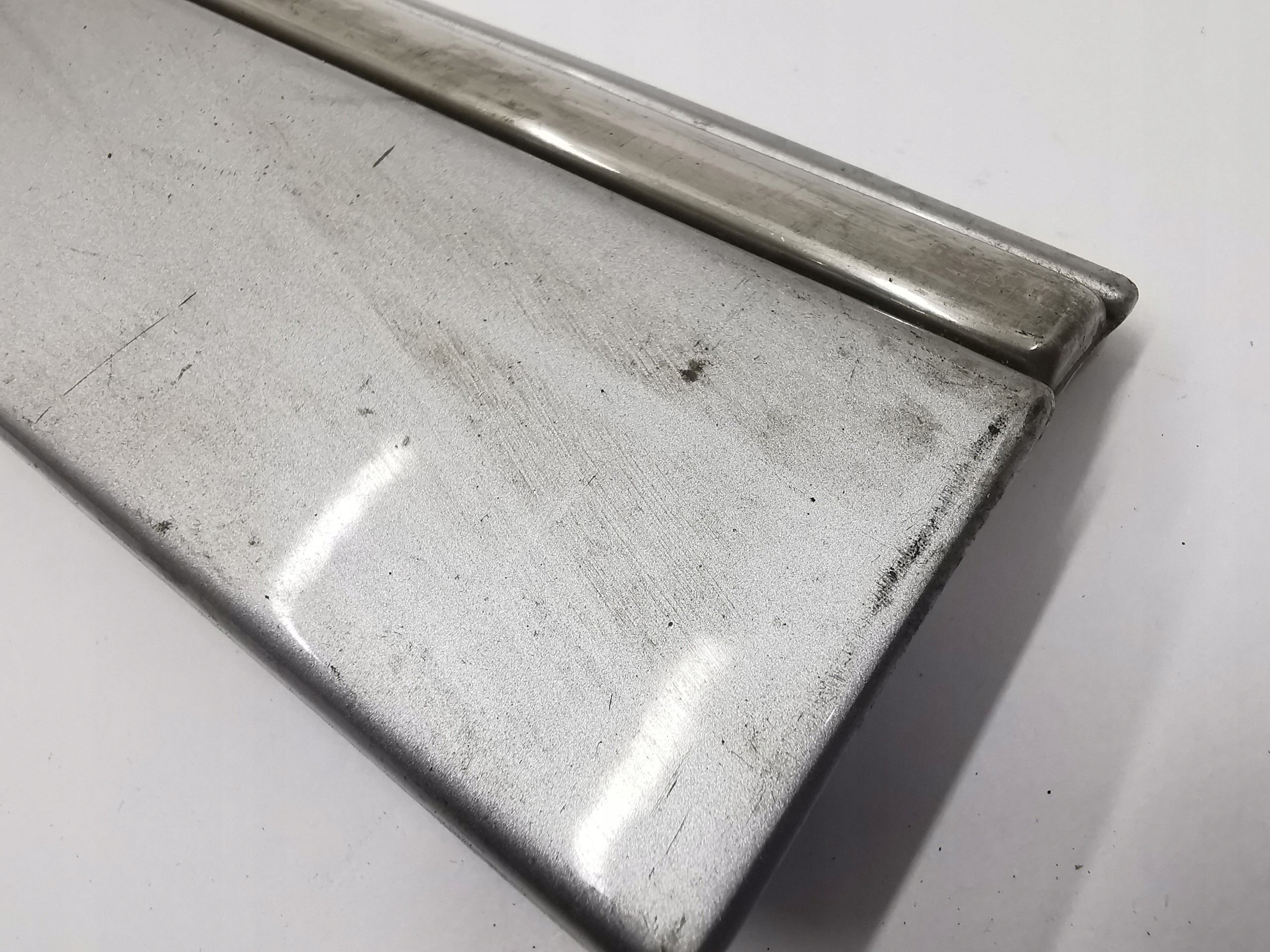 moulding door left front front MERCEDES W211 E class A2116901962