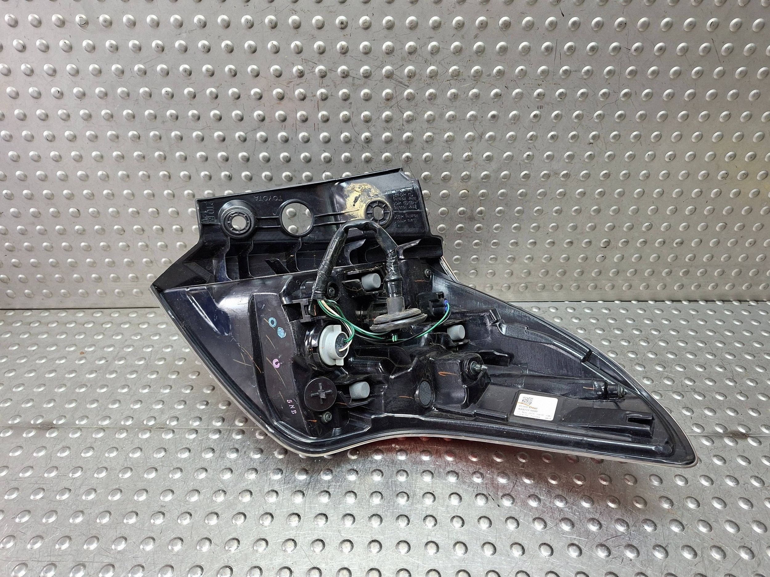 light rear part left LED TOYOTA RAV 4 LIFT 15- EU 81560-42200