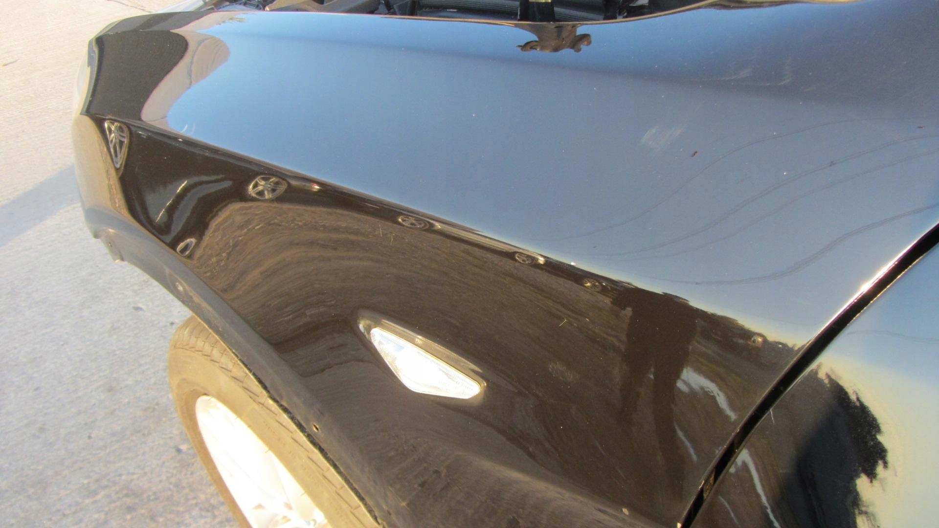 BMW X3 F25 668 SCHWARZ 2 fender left front left front black