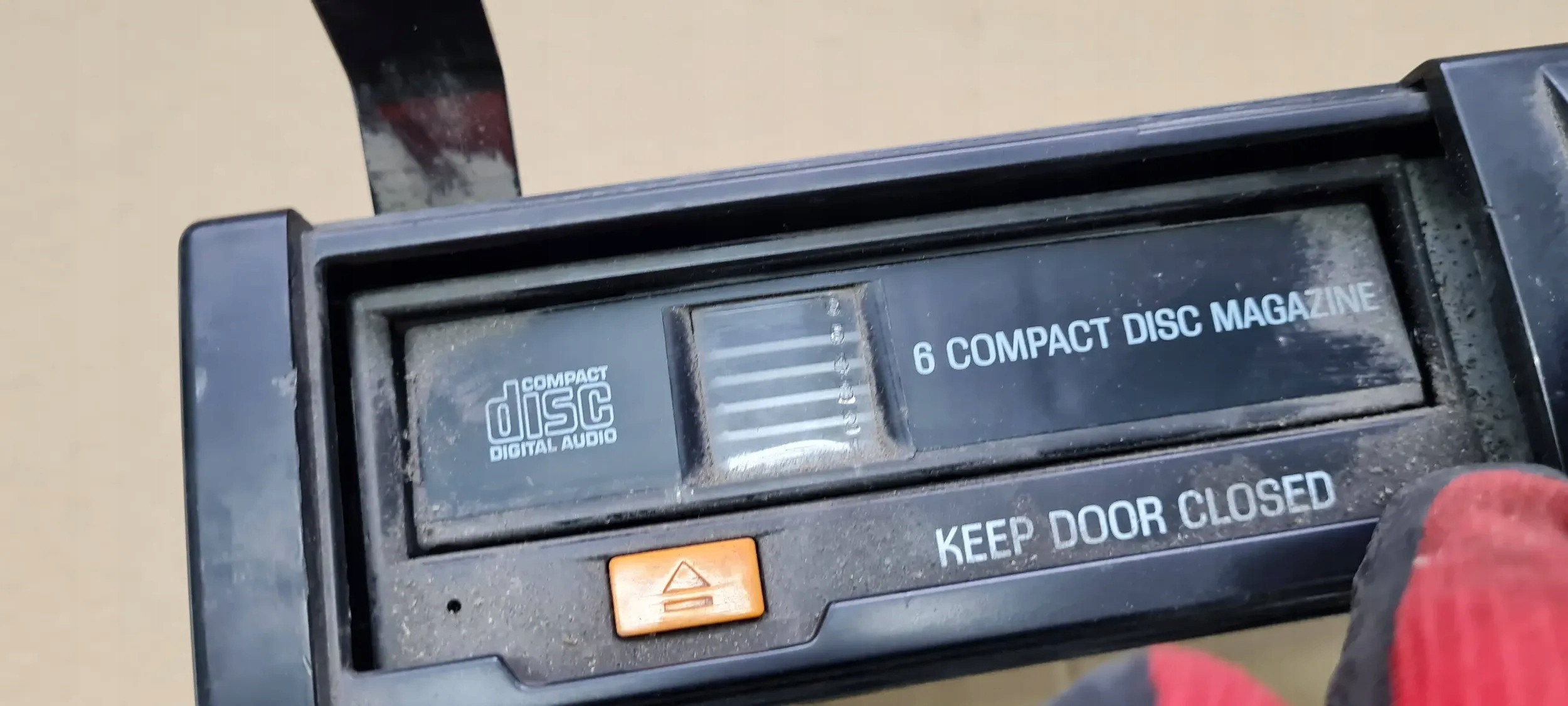 FORD GALAXY MK1 CARICATORE CD PLYT CD 95VW-18C849-BB