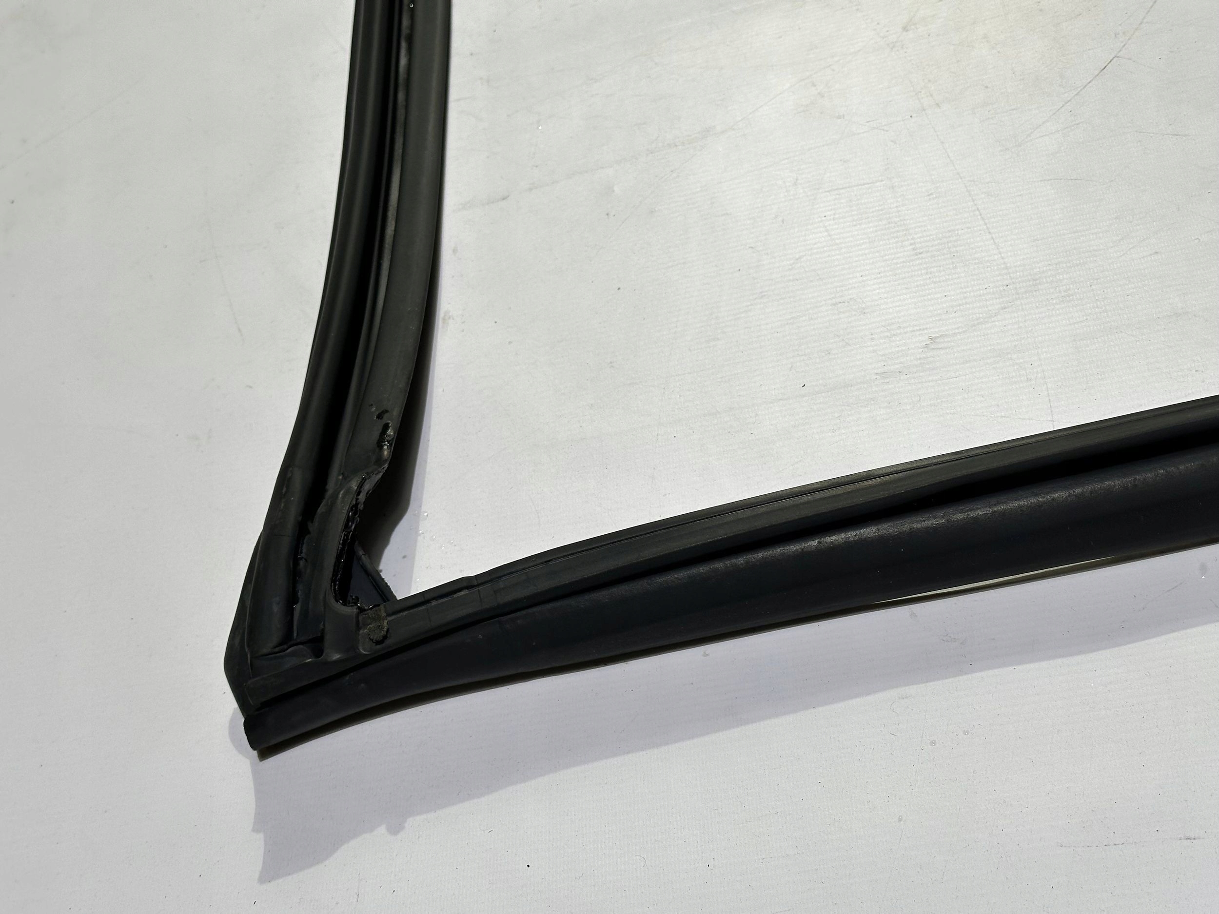rubber gasket roofs windows Jaguar F-Type Cabrio x152 2013+