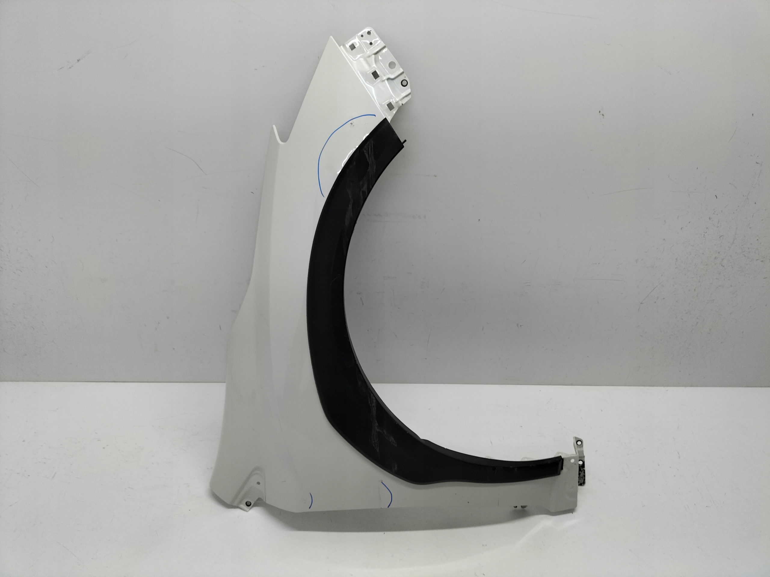 fender front front right SUBARU XV CROSSTREK 17