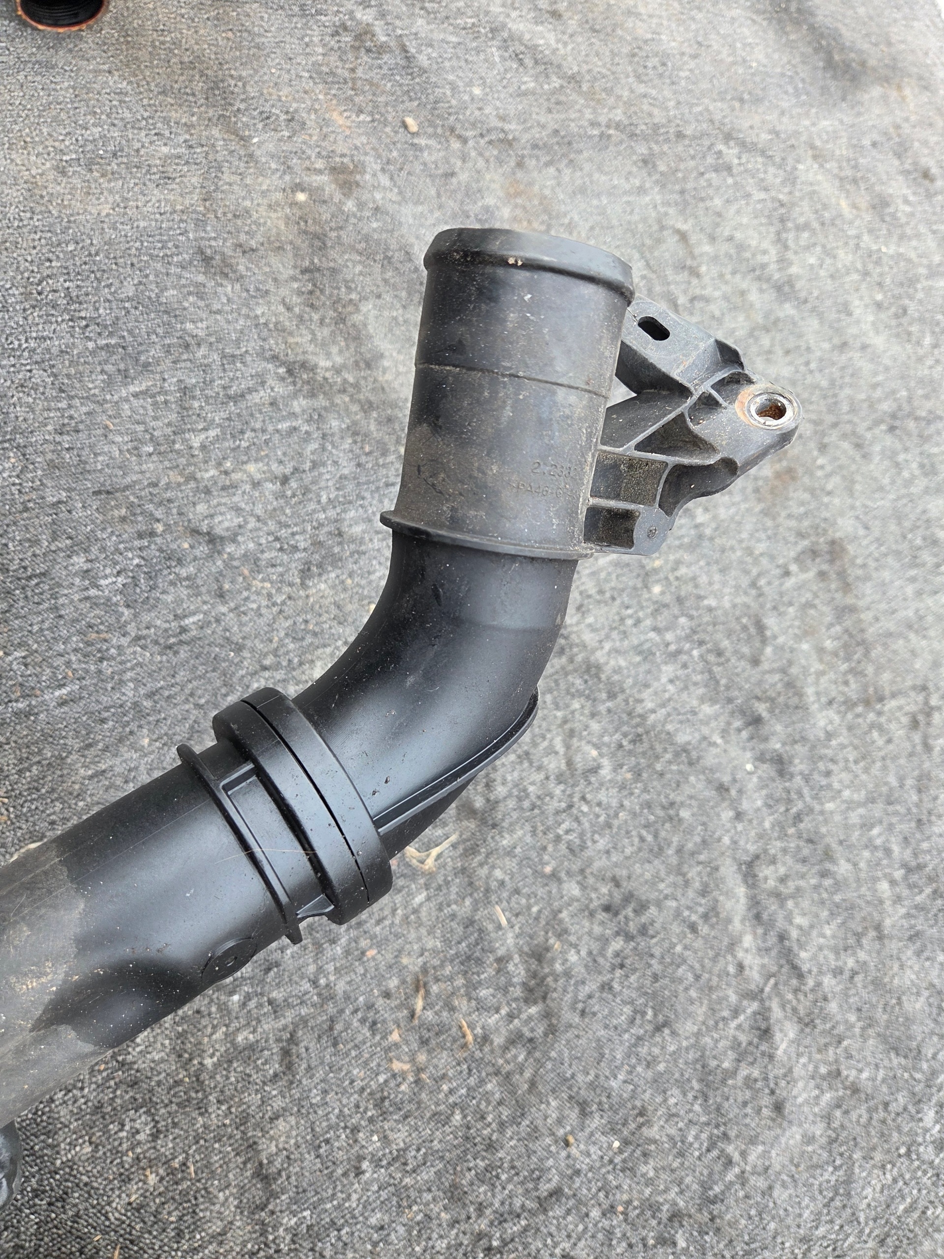 rohr intercooler Opel Vivaro B Renault Trafic III 144601915R