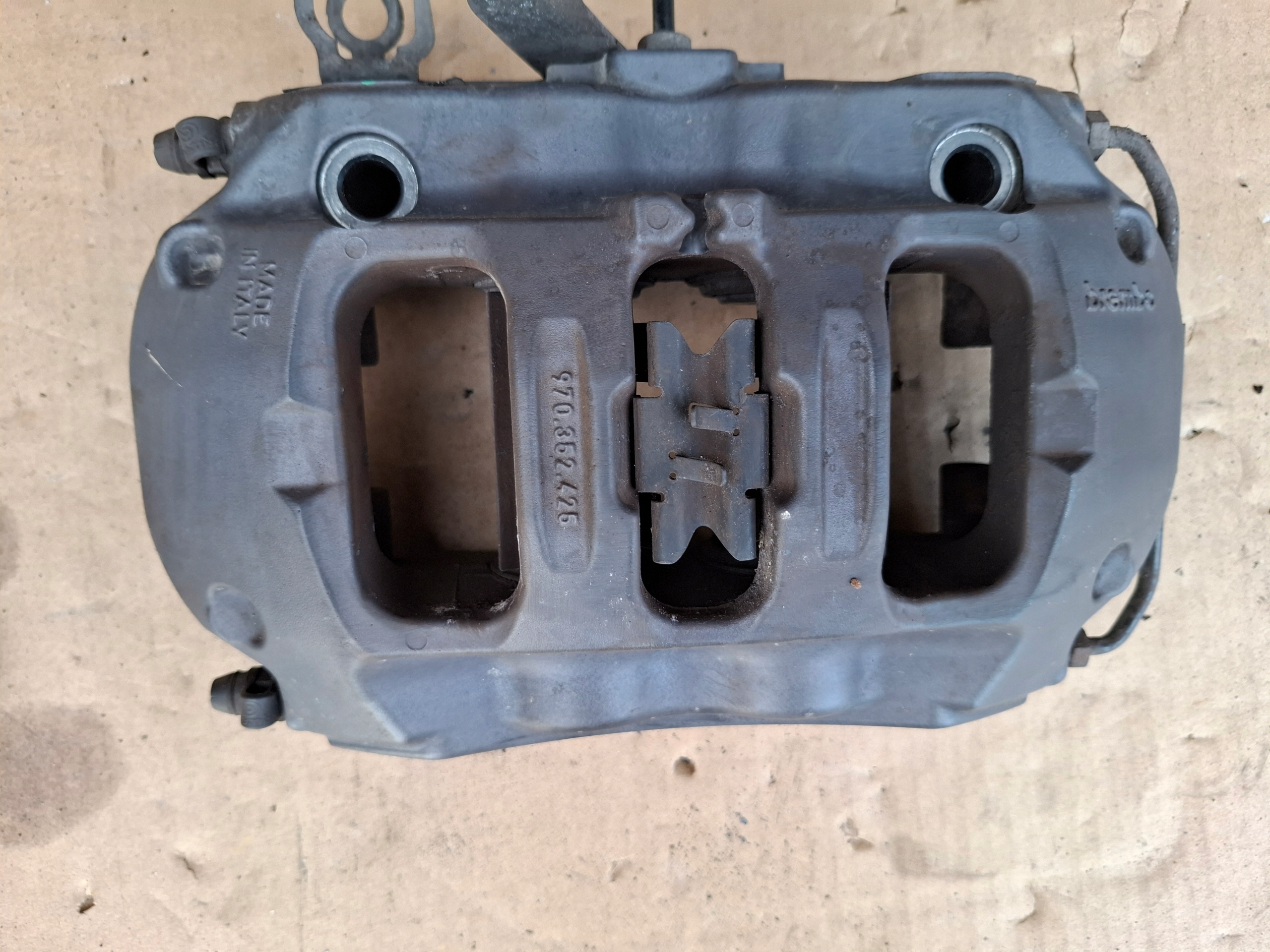 caliper brake right rear part PORSCHE 911 992