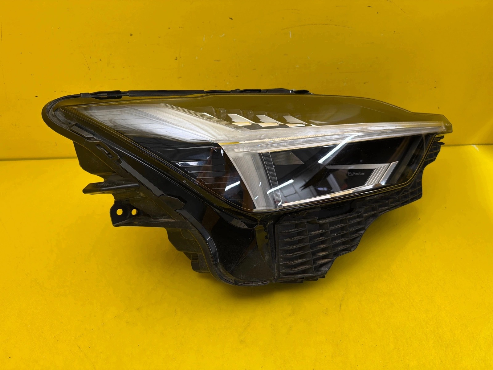 far desna Polestar II 2 Full Led 2020- P32338903