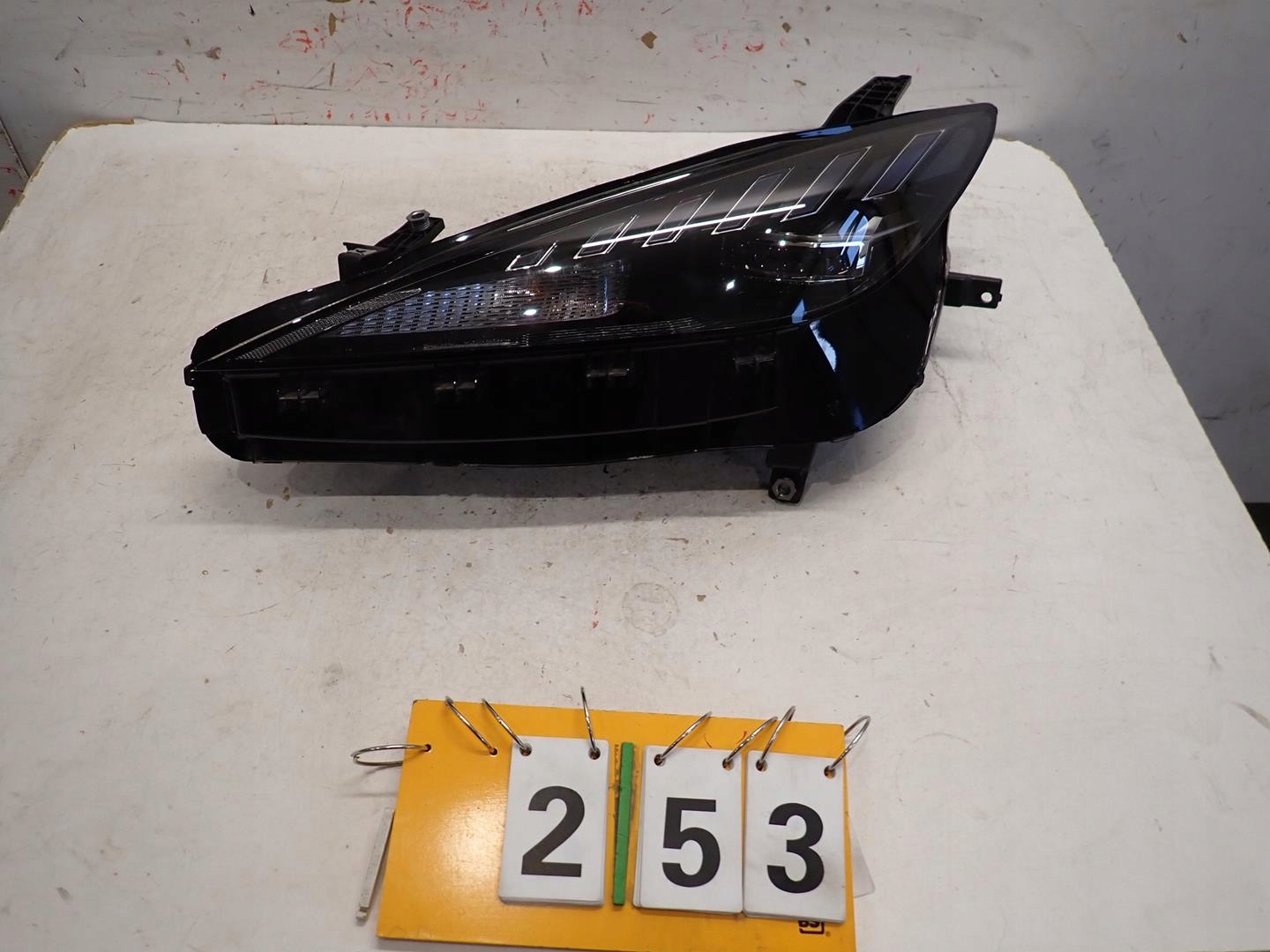 light front front left MG 4 MG4 2022- FULL LED