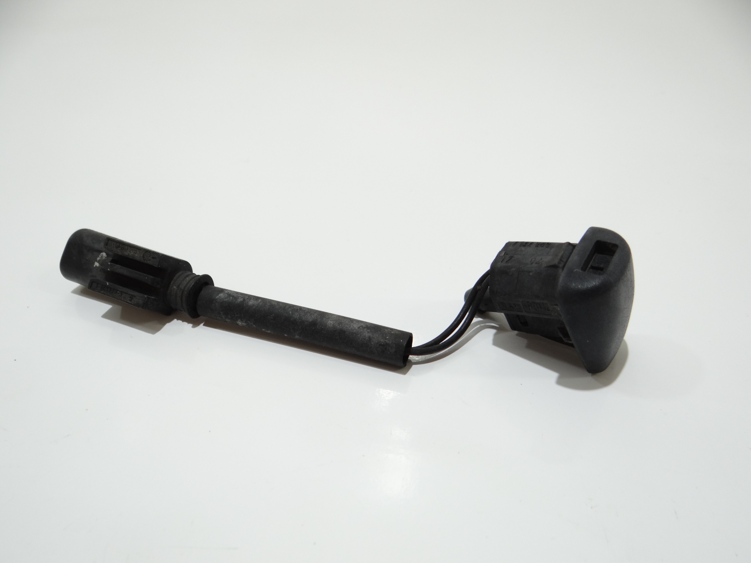 DYSZA Spritzdüse BMW E60 E61 7132969 (4647616)