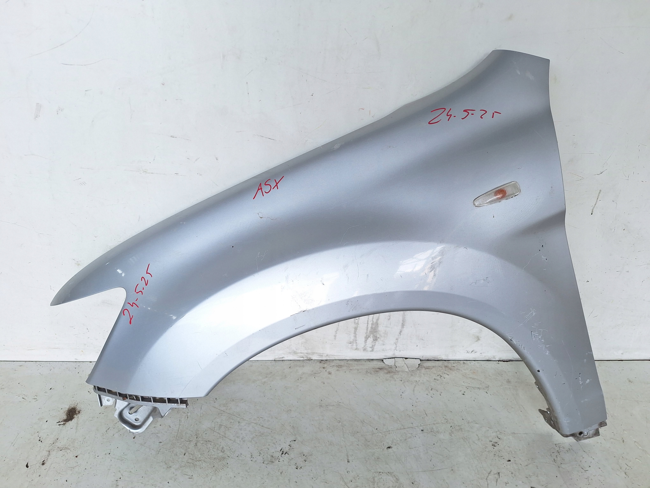 MITSUBISHI ASX 09-12 parafango sinistra