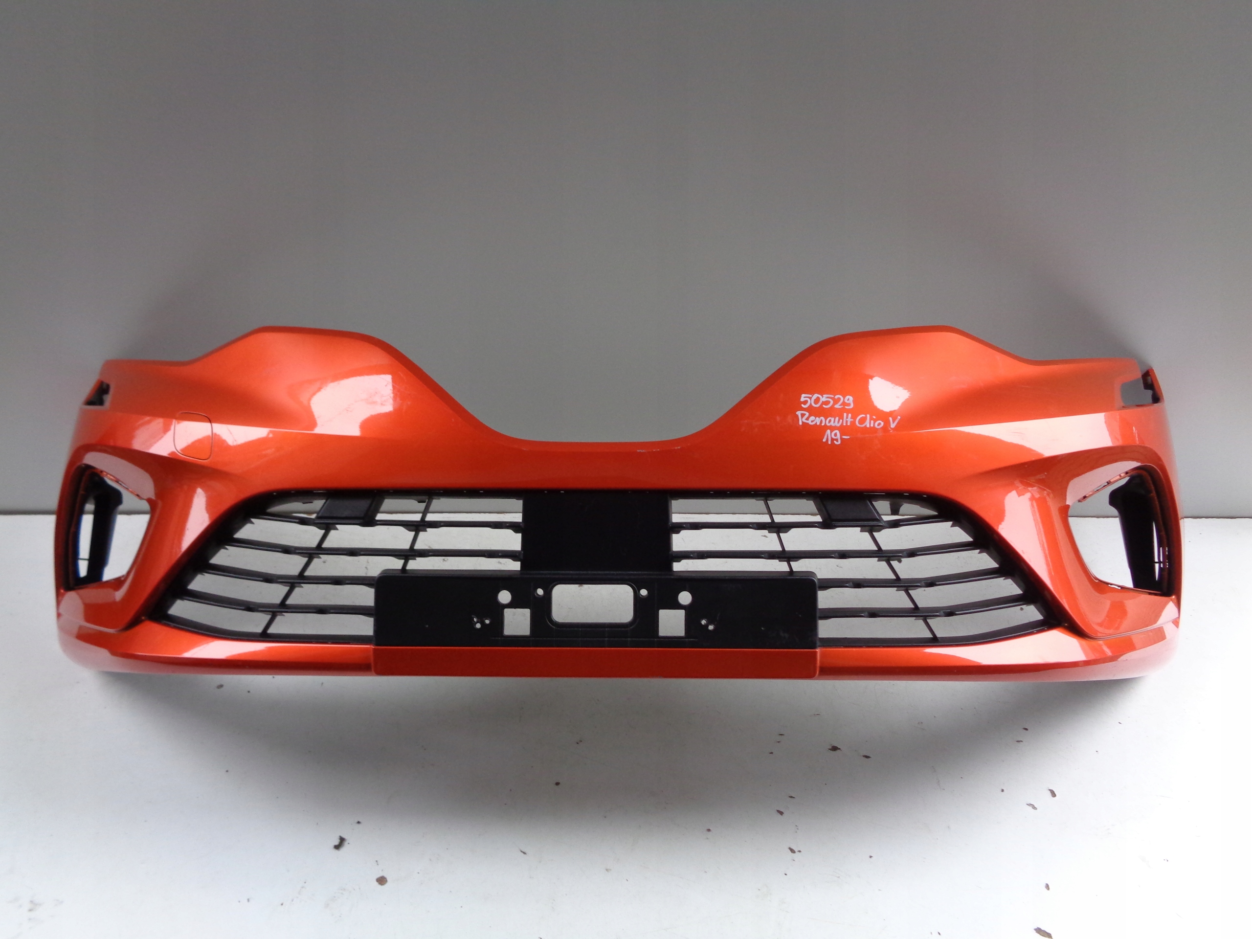 front bumper RENAULT CLIO V 19- NR 50529