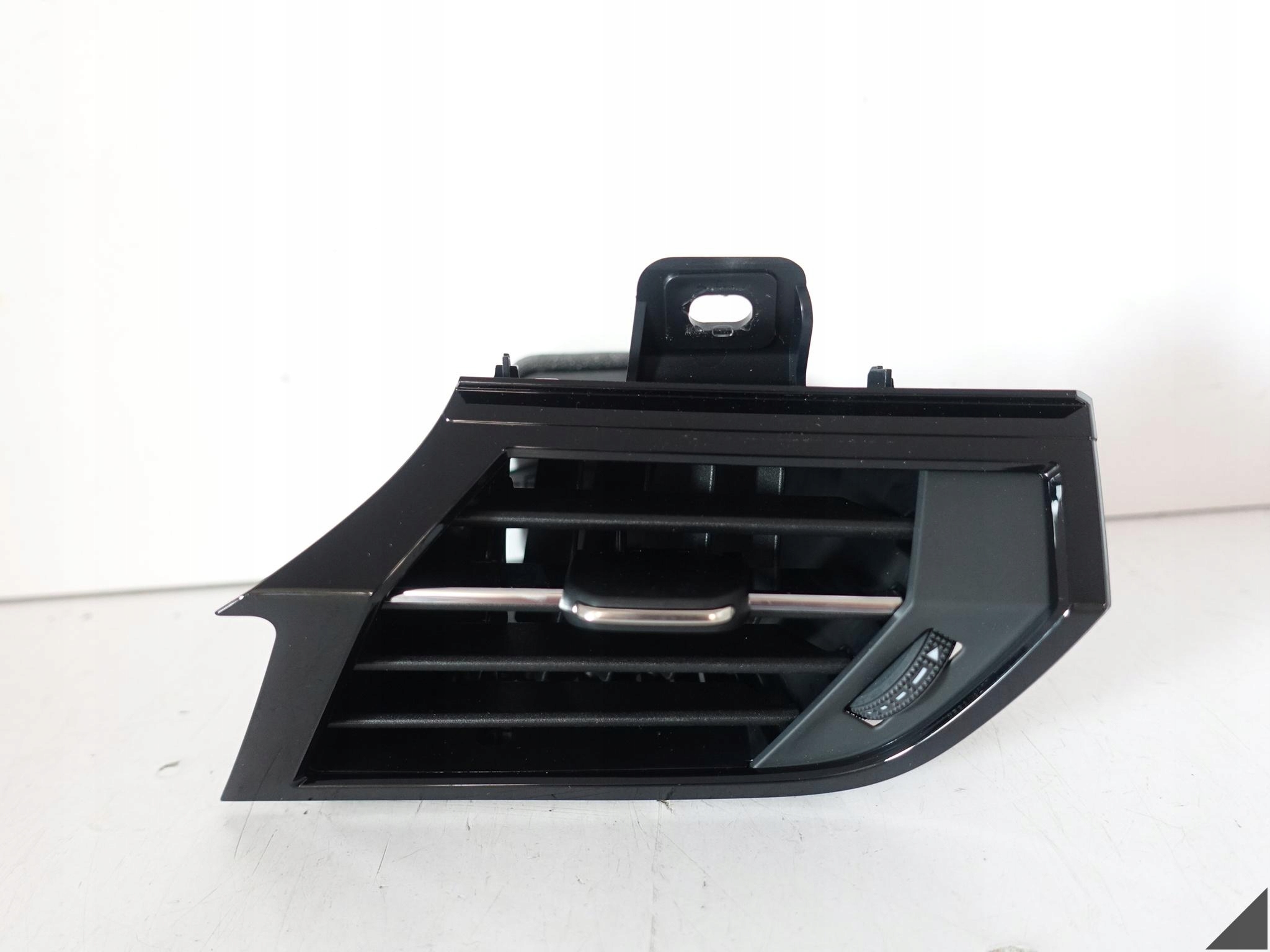 AUDI Q3 83A 83B F3 18-25 grid air conditioning devices dashboard instrument panel left EU 6PS