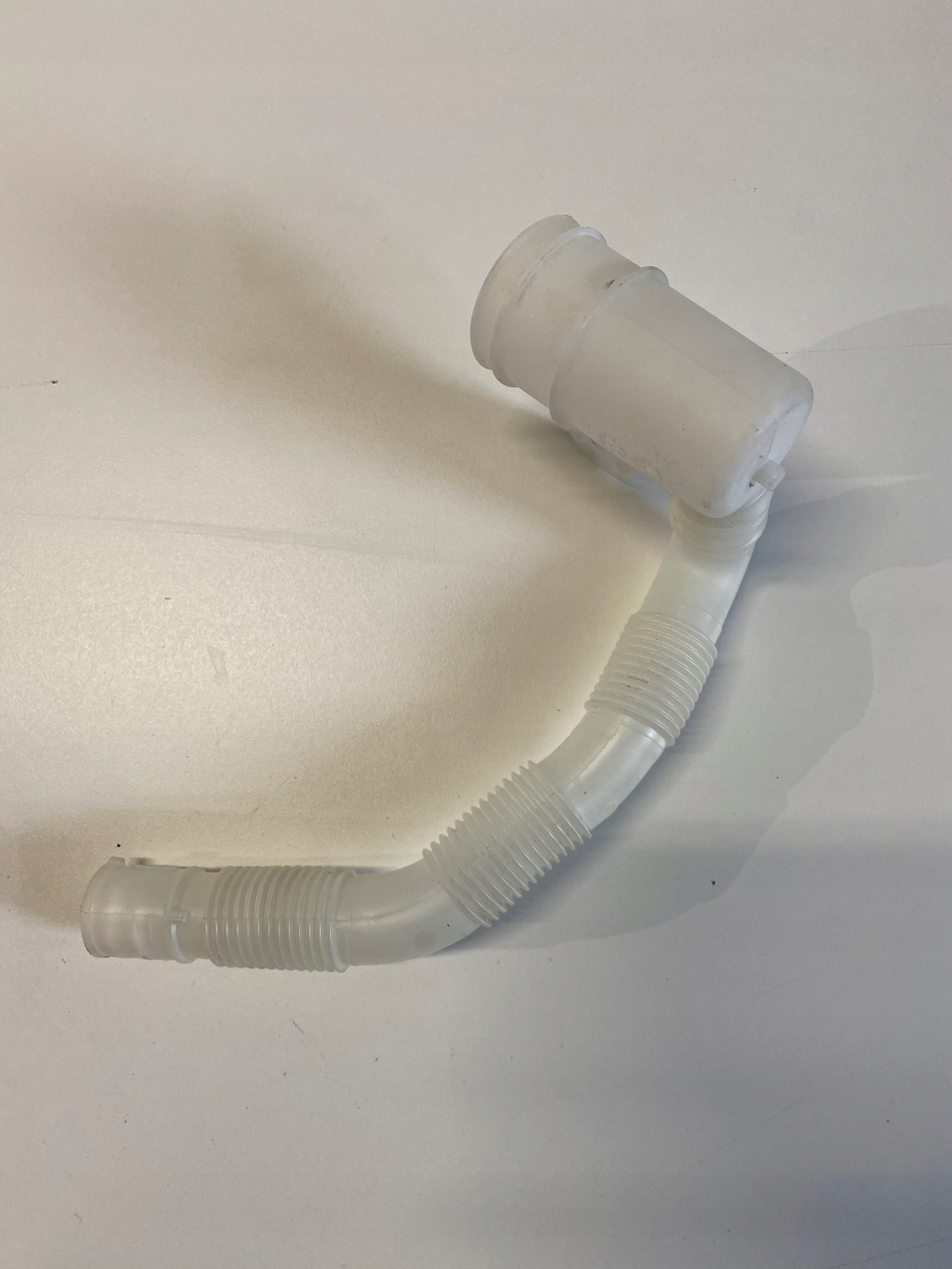 ORYGINALNA RURKA ZBIORNIKA SPRYSKIWACZY VW SG7