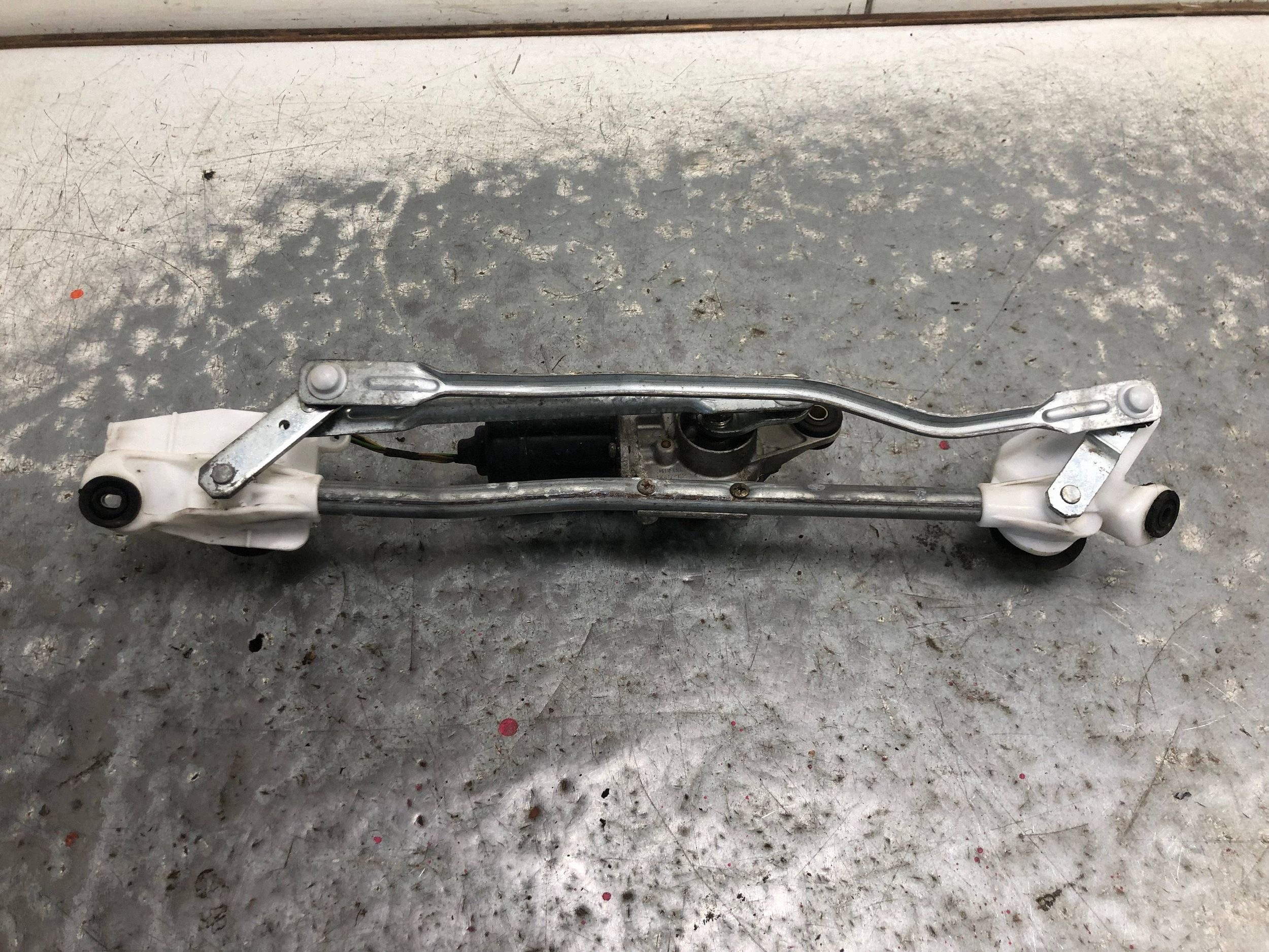 Wischergestänge NISSAN MICRA K12 1155646