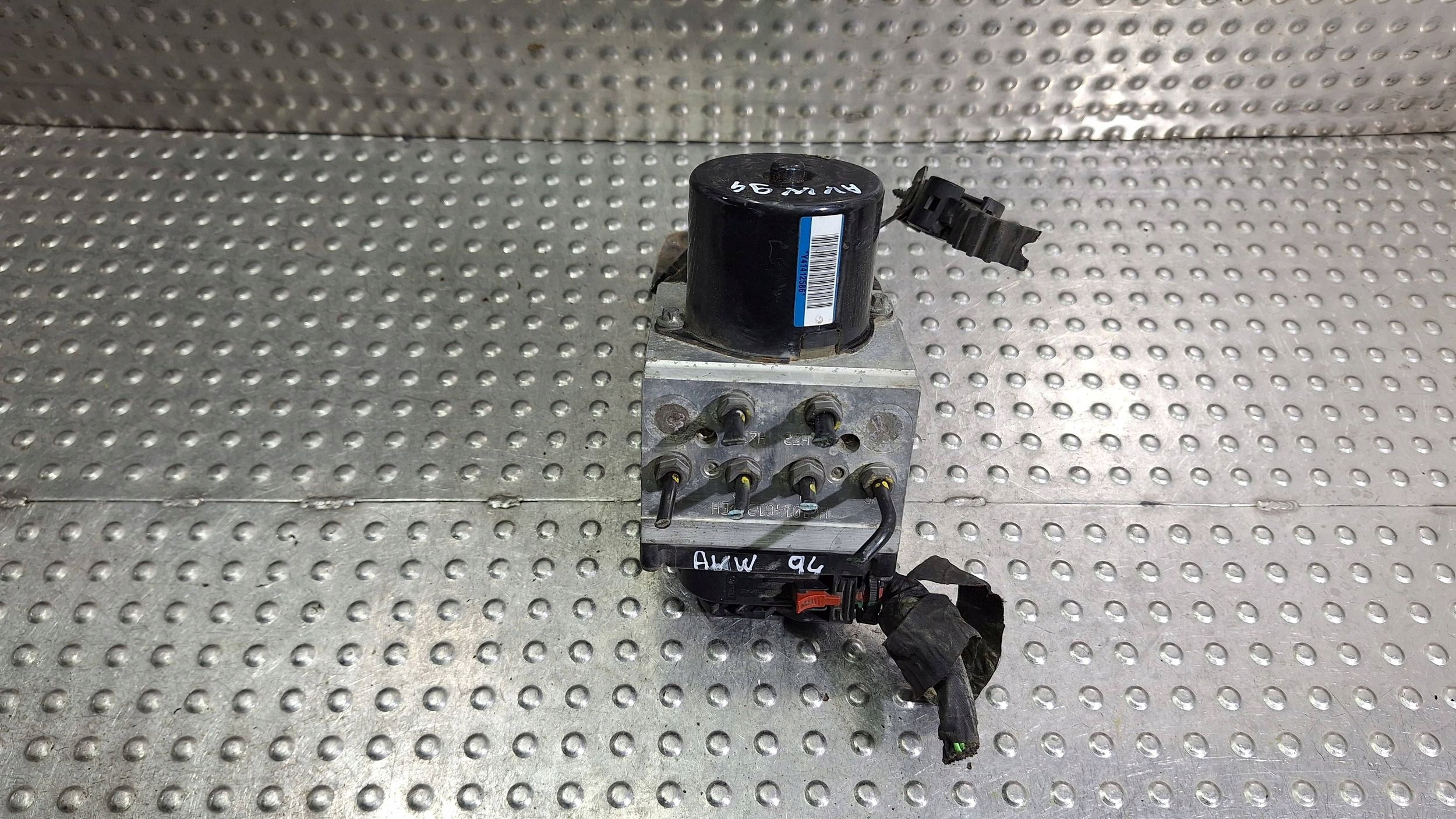 pump control unit ABS 3C0614109D VW PASSAT B6